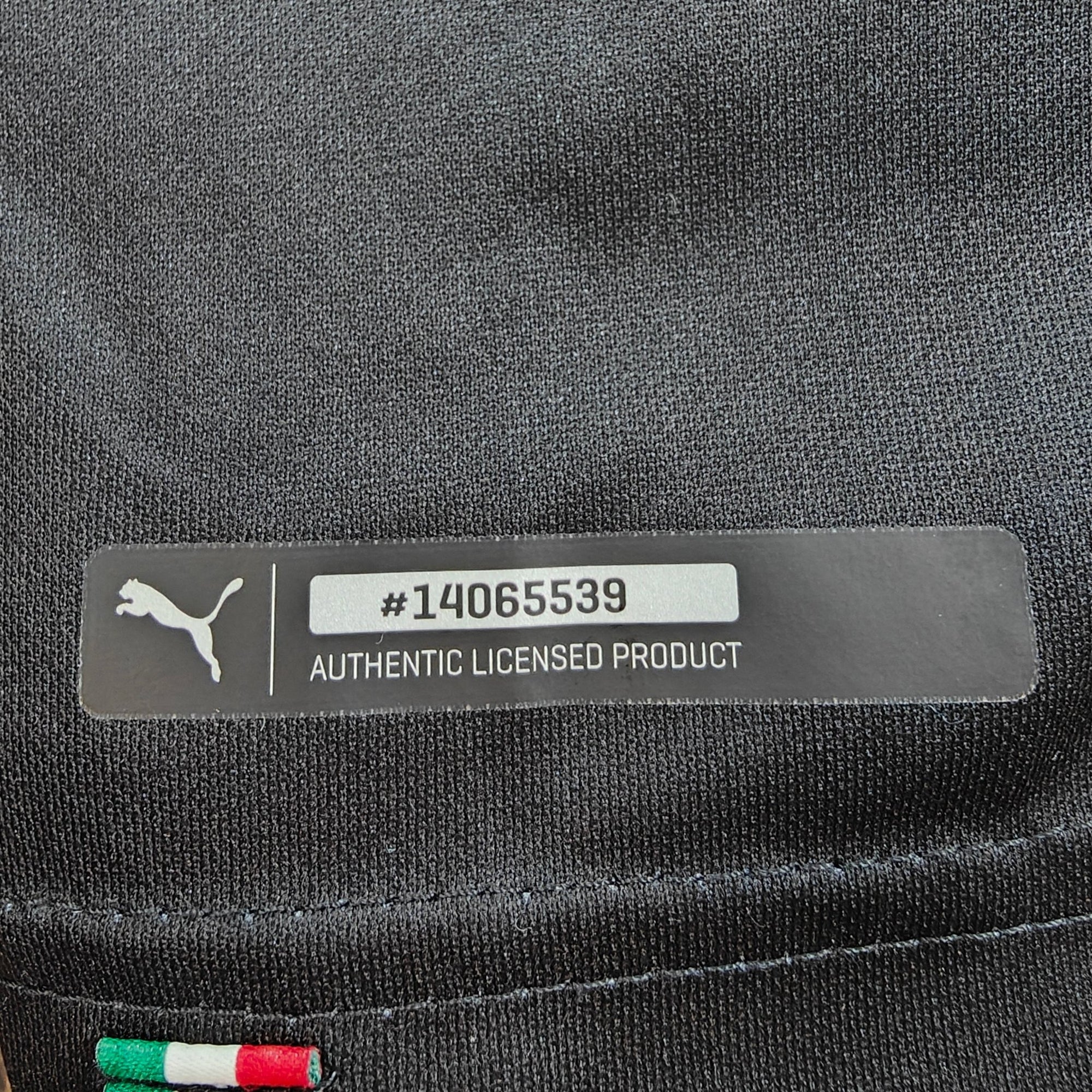 2018 - 19 AC Milan GK Shirt Donnarumma 99 - BNWT - (L) - Eternal Pitch