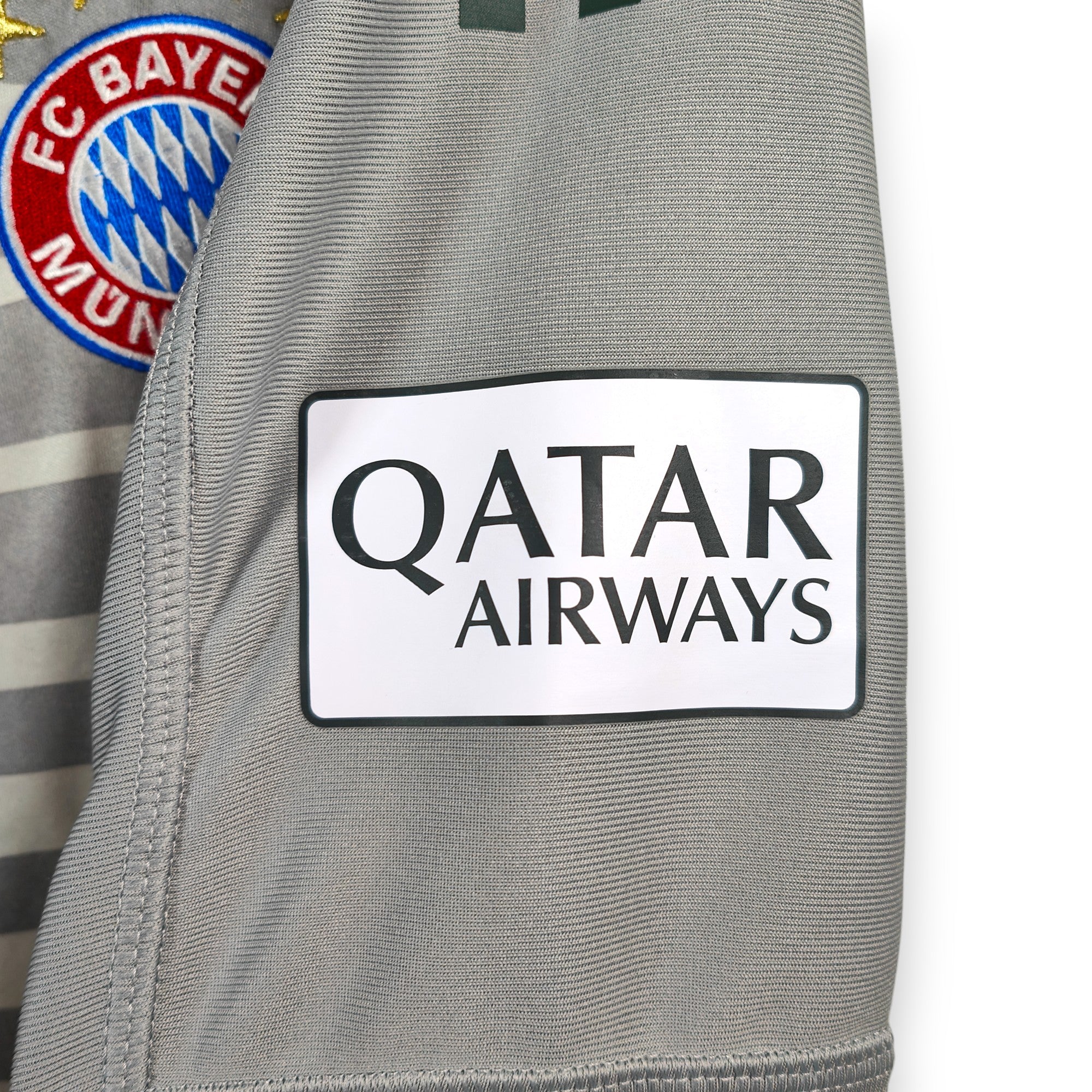 2018 - 19 Bayern Munich GK Shirt - 8.5/10 - (L) - Eternal Pitch