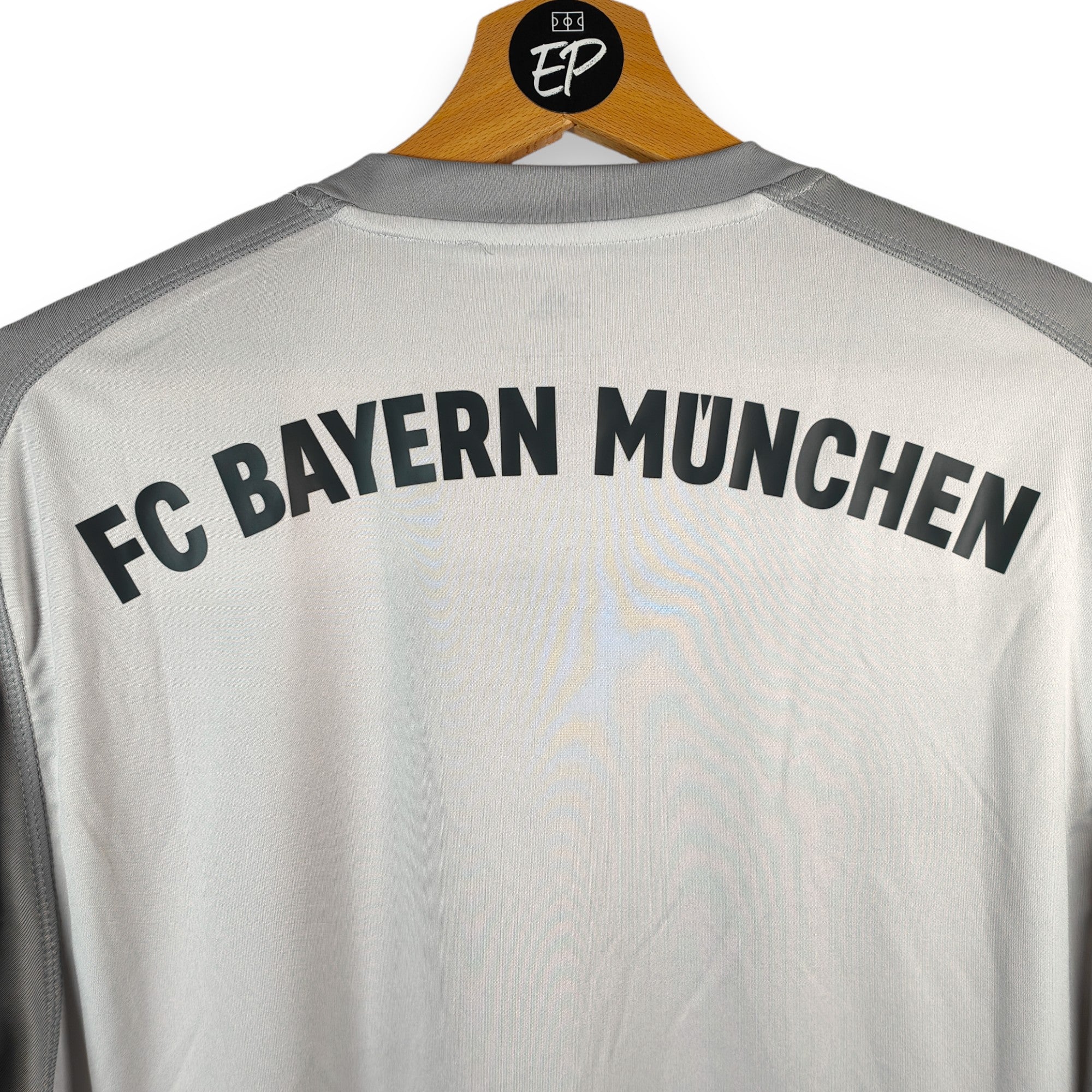 2018 - 19 Bayern Munich GK Shirt - 8.5/10 - (L) - Eternal Pitch