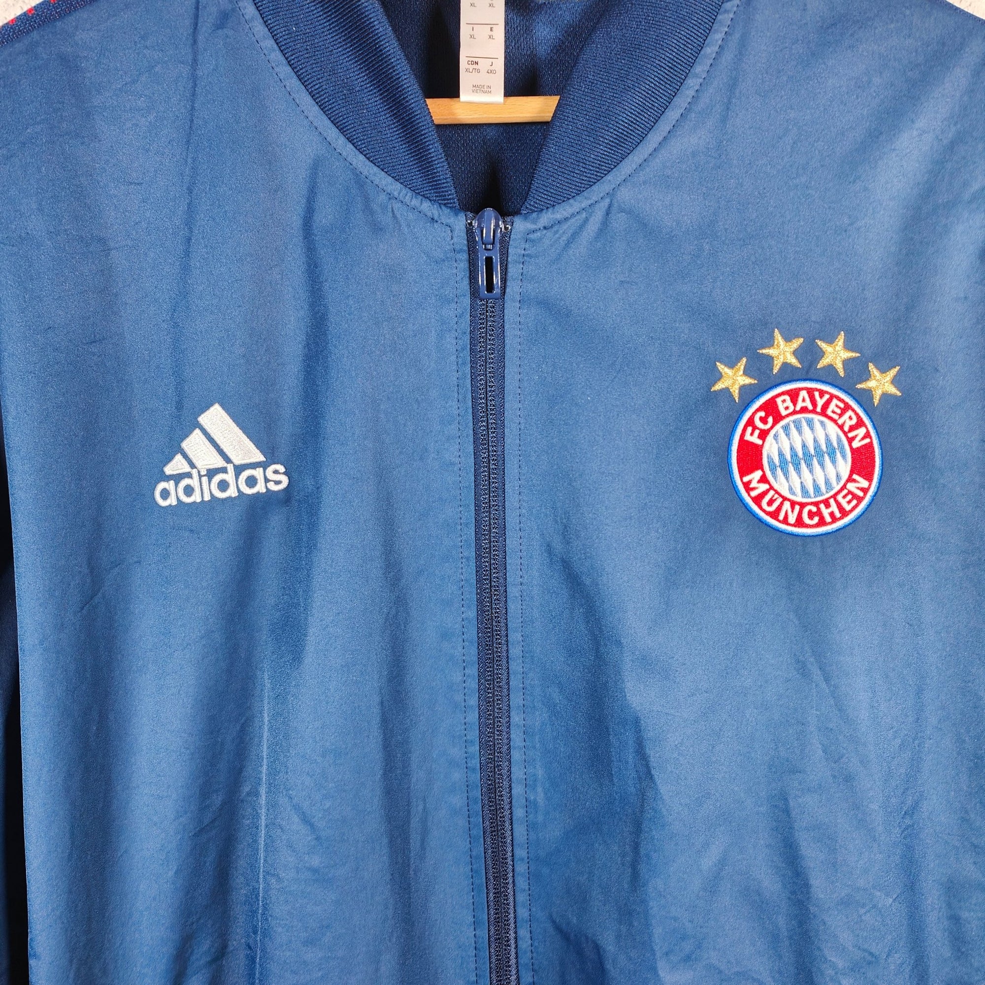 2018 - 19 Bayern Munich Vest - 9.5/10 - (XL) - Eternal Pitch