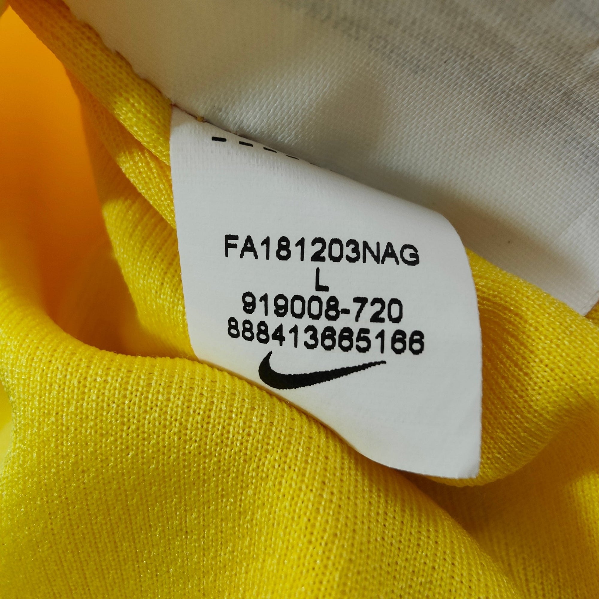 2018 - 19 Chelsea Away Shirt Hazard 10 - 9/10 - (L) - Eternal Pitch