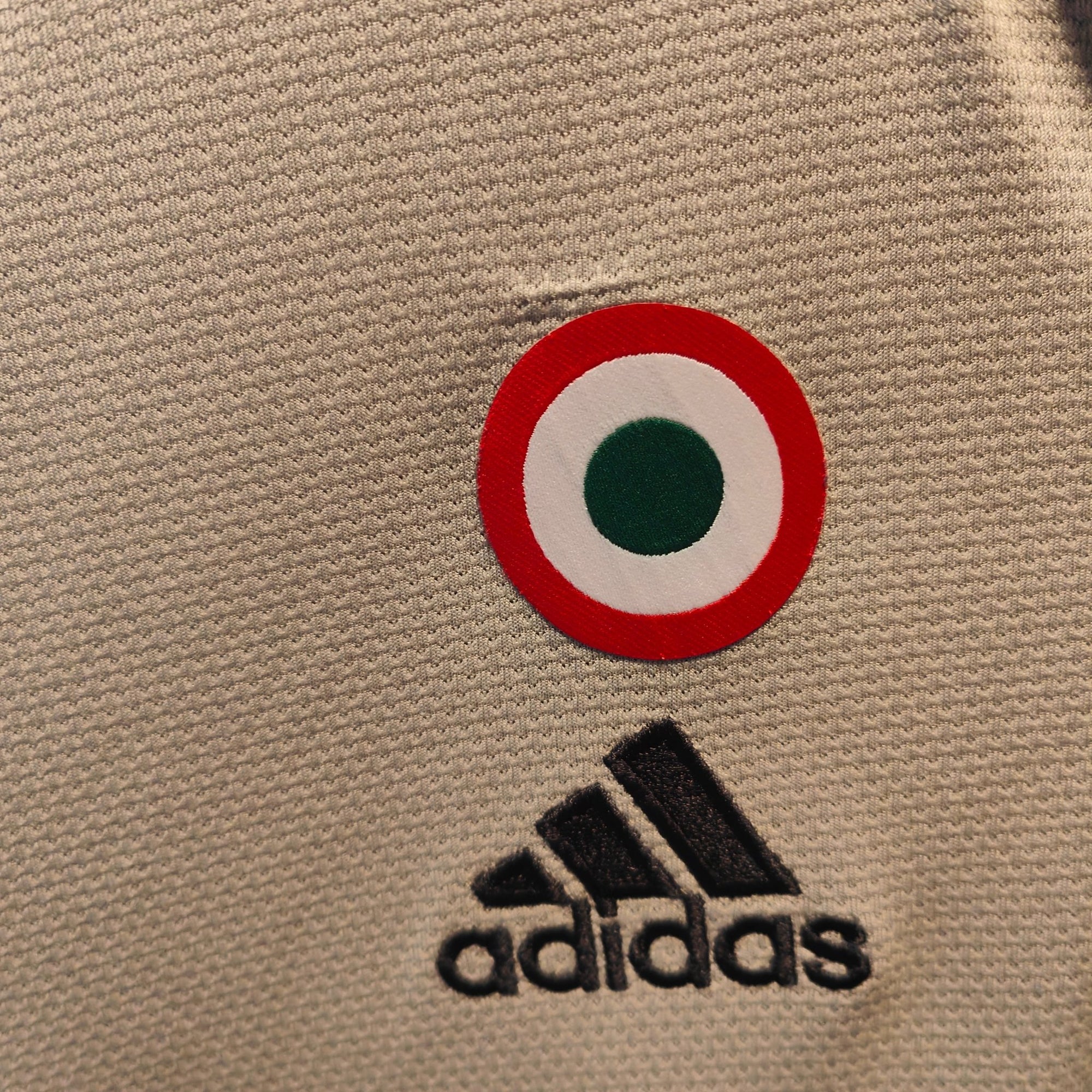 2018 - 19 Juventus Away Shirt Dybala 10 - 8/10 - (L) - Eternal Pitch