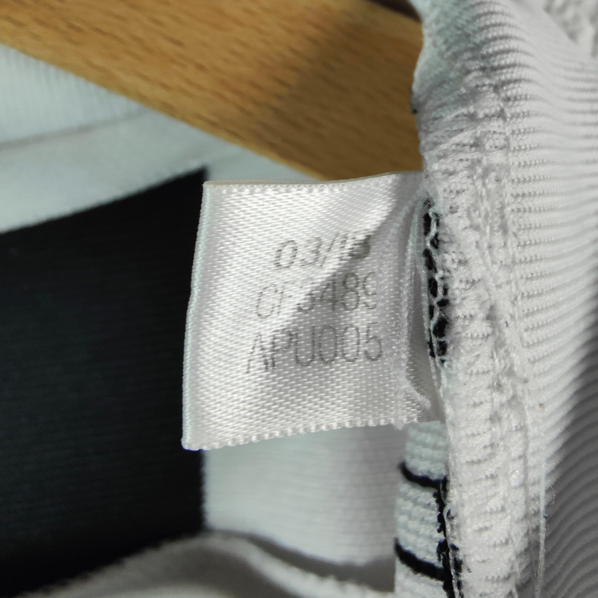 2018 - 19 Juventus Home Shirt Ronaldo 7 - 9.5/10 - (XL) - Eternal Pitch