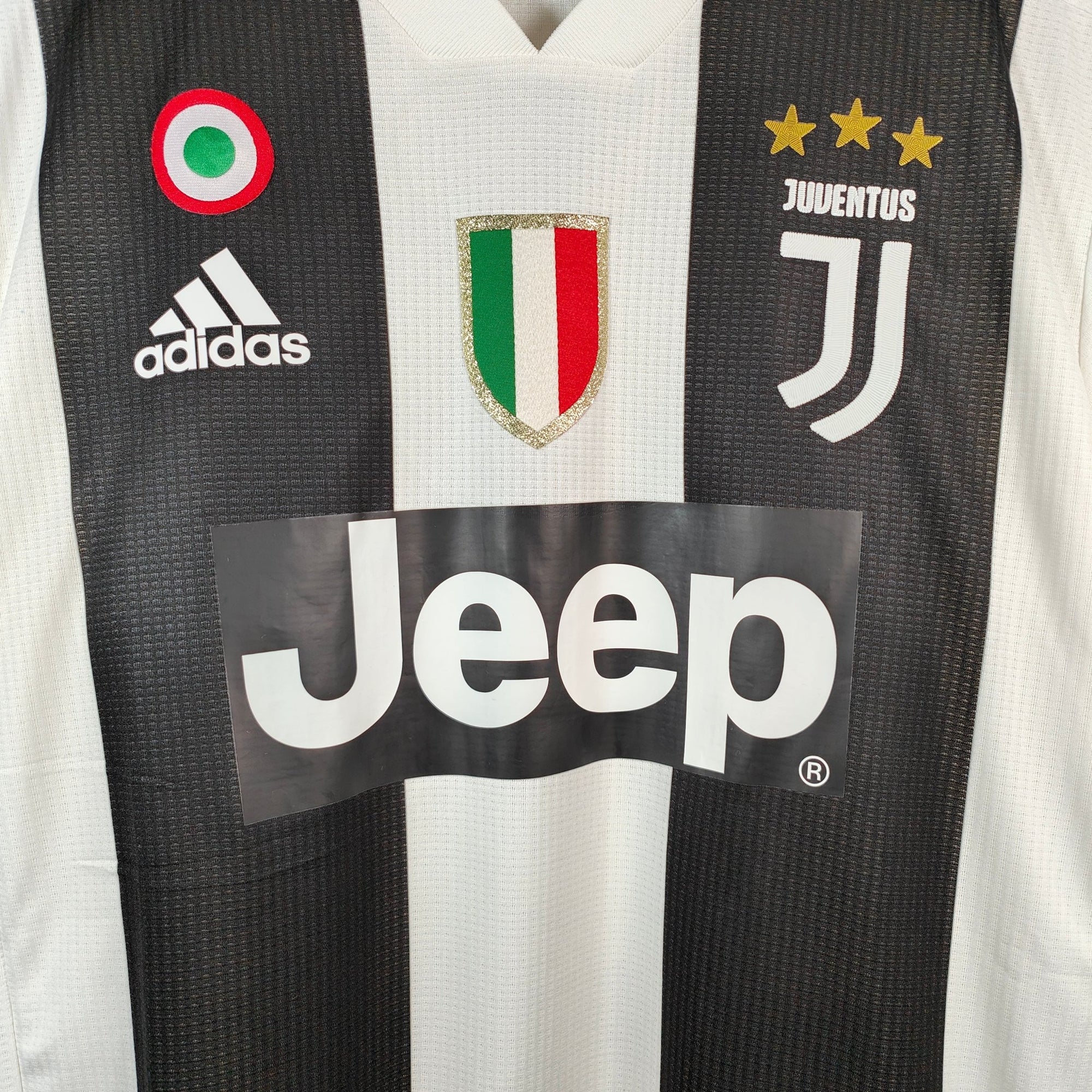 2018 - 19 Juventus Player Version Home Shirt Dybala 10 - 9.5/10 - (M) - Eternal Pitch