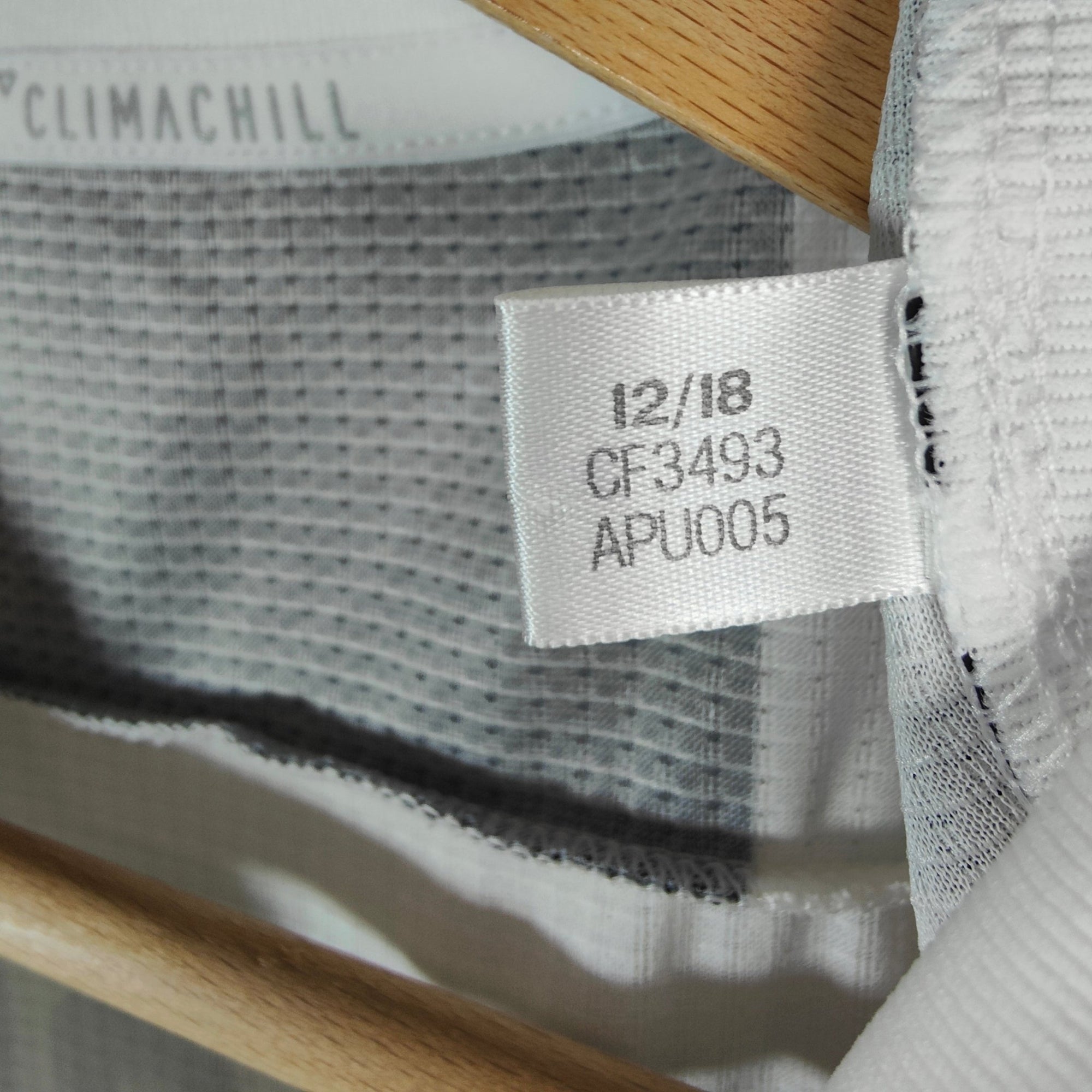 2018 - 19 Juventus Player Version Home Shirt Dybala 10 - 9.5/10 - (M) - Eternal Pitch