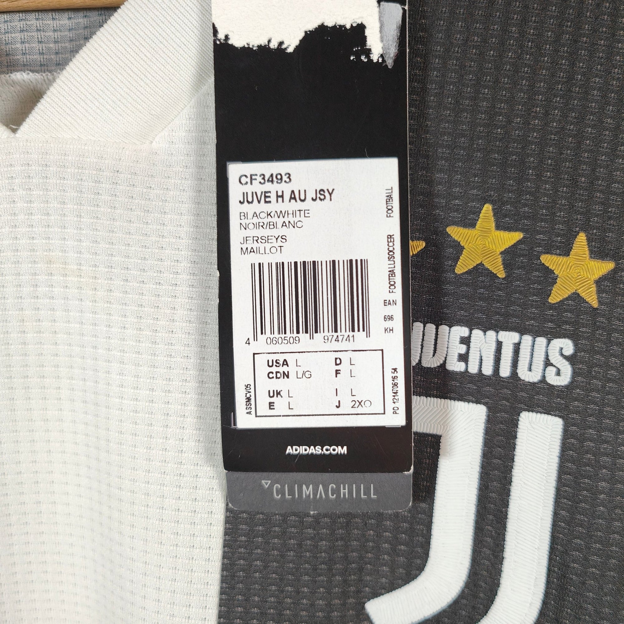 2018 - 19 Juventus Player Version Home Shirt Ronaldo 7 - BNWT - (L) - Eternal Pitch