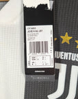 2018 - 19 Juventus Player Version Home Shirt Ronaldo 7 - BNWT - (L) - Eternal Pitch