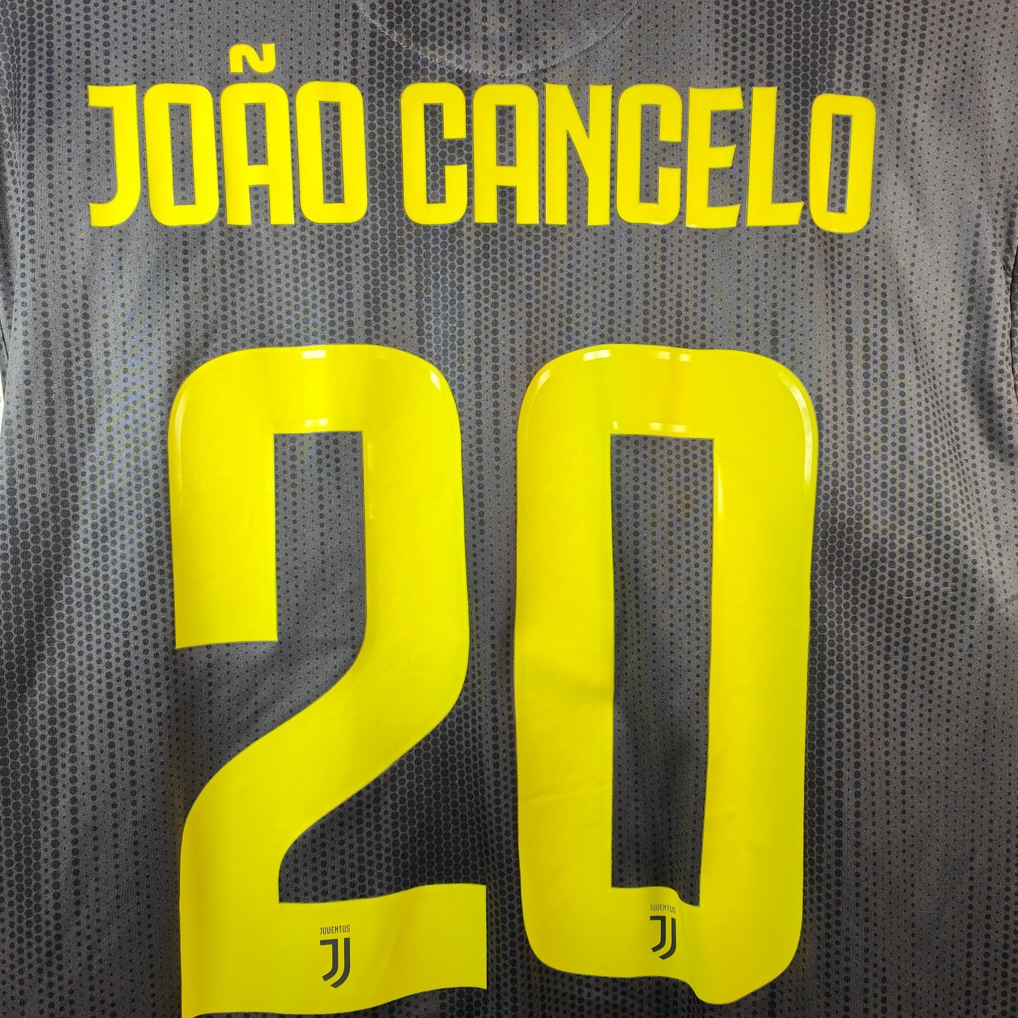 2018 - 19 Juventus Third Shirt Cancelo 20 - 9.5/10 - (XL) - Eternal Pitch