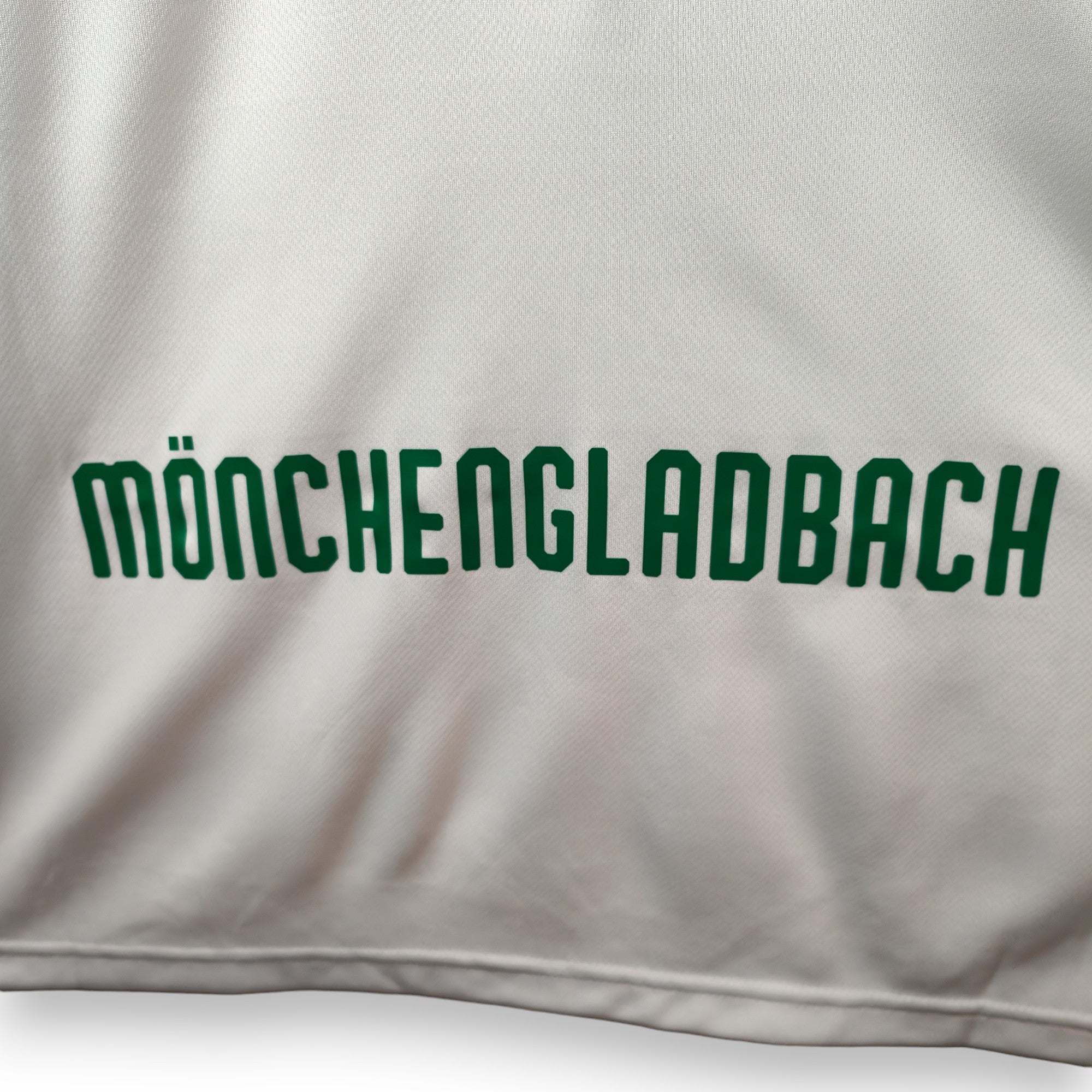2018 - 19 Monchengladbach Home Shirt Zakaria 8 (XL) - Eternal Pitch