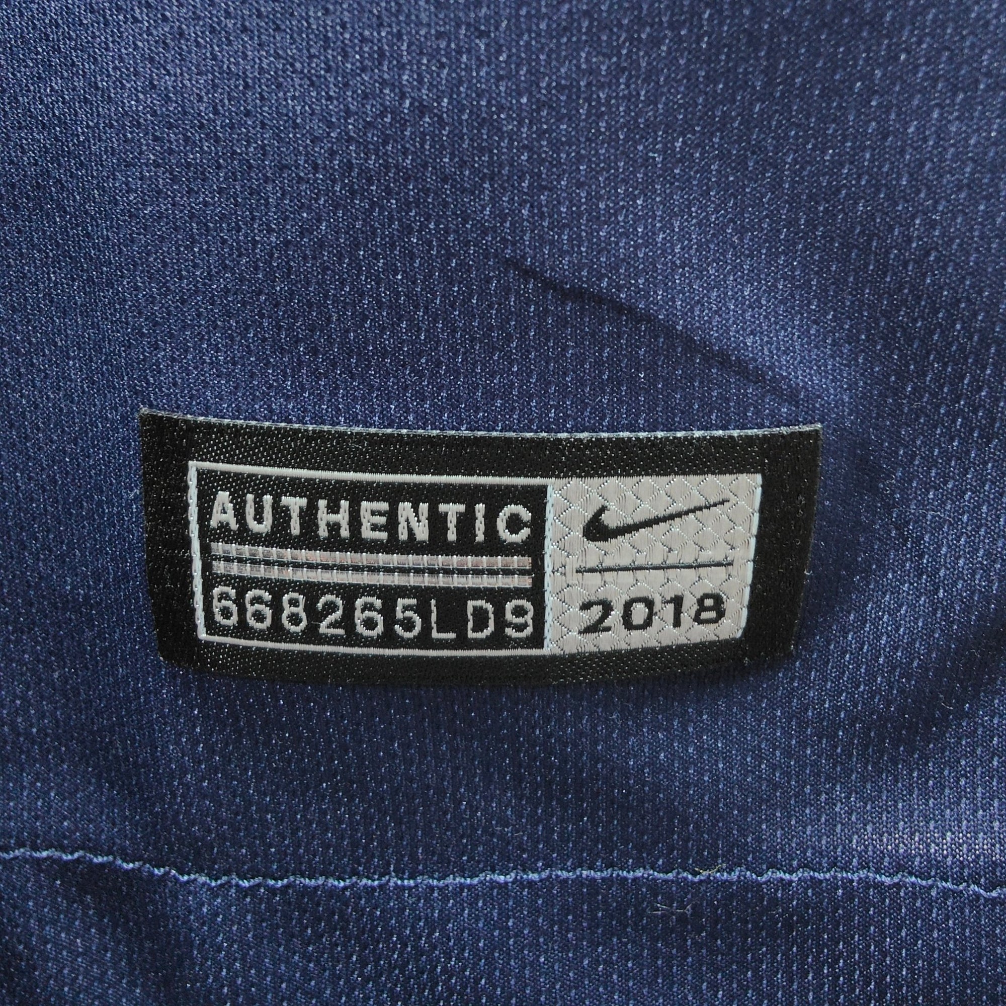 2018 - 19 PSG Home Shirt Neymar 10 (M) - Eternal Pitch