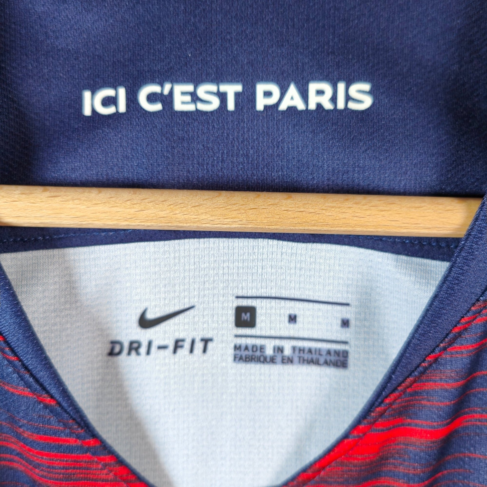 2018 - 19 PSG Home Shirt Neymar 10 (M) - Eternal Pitch