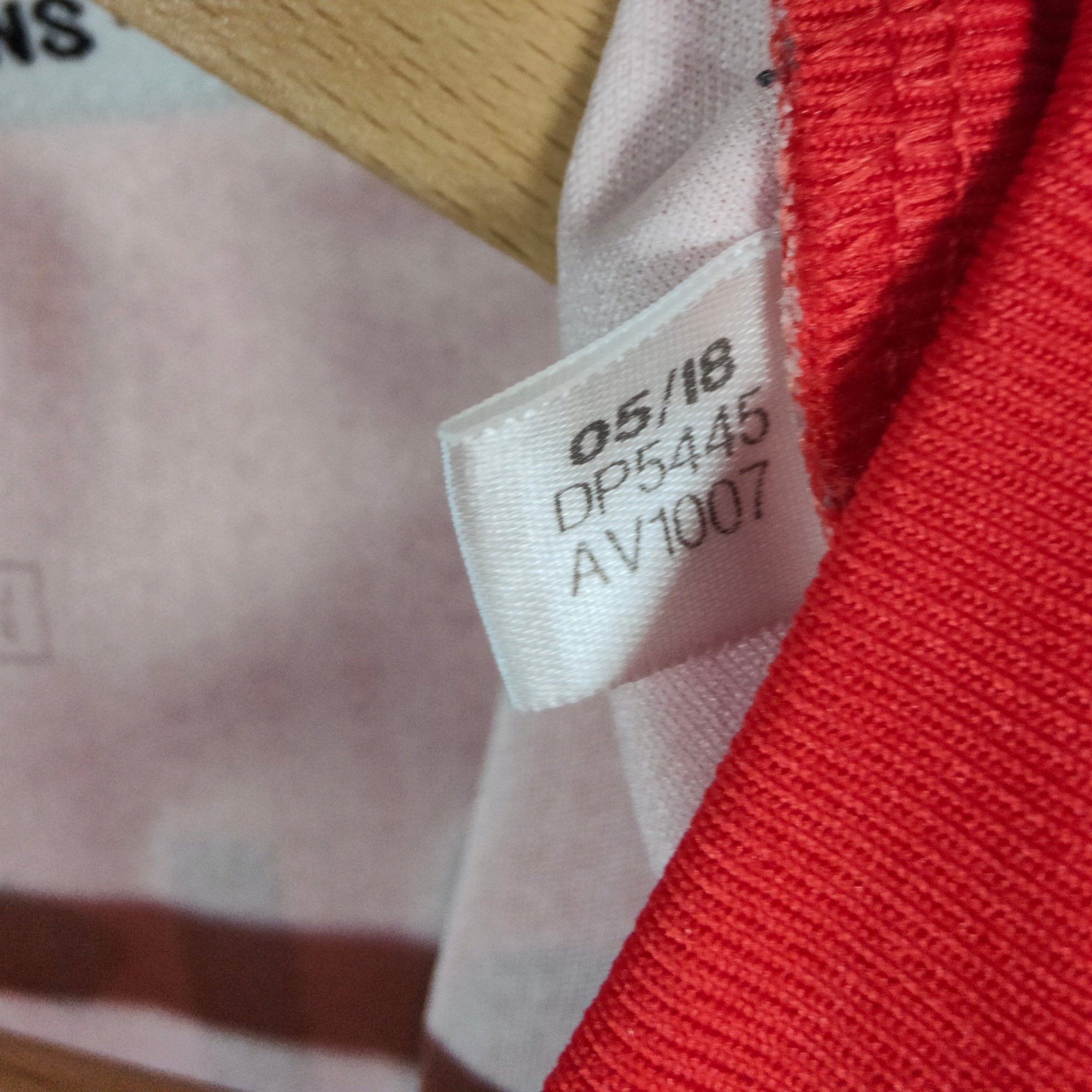 2018 - 19 Real Madrid Third Shirt Benzema 9 - 9.5/10 - (M) - Eternal Pitch