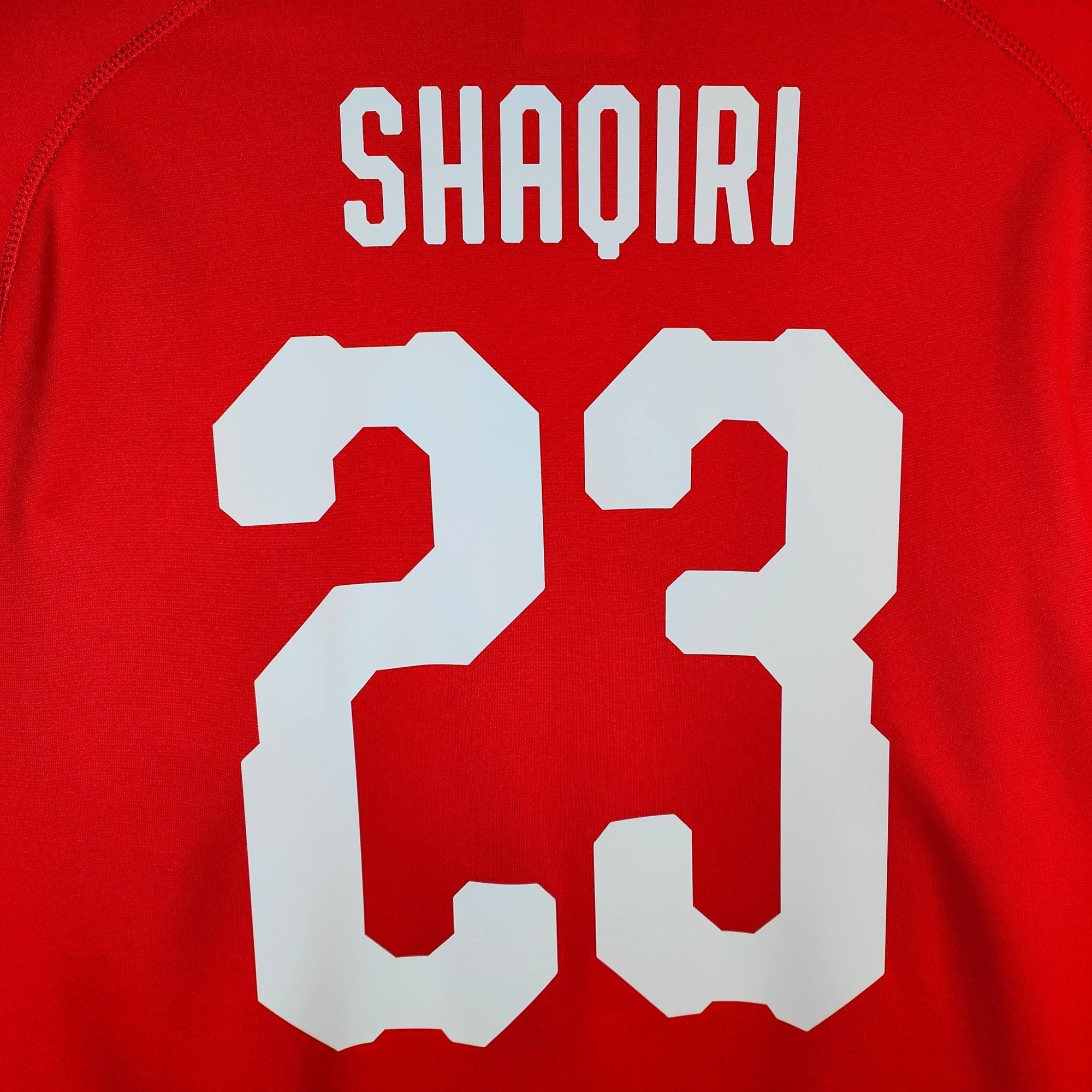 2018 - 20 Switzerland Home Shirt Shaqiri 23 - 9.5/10 - (M) - Eternal Pitch