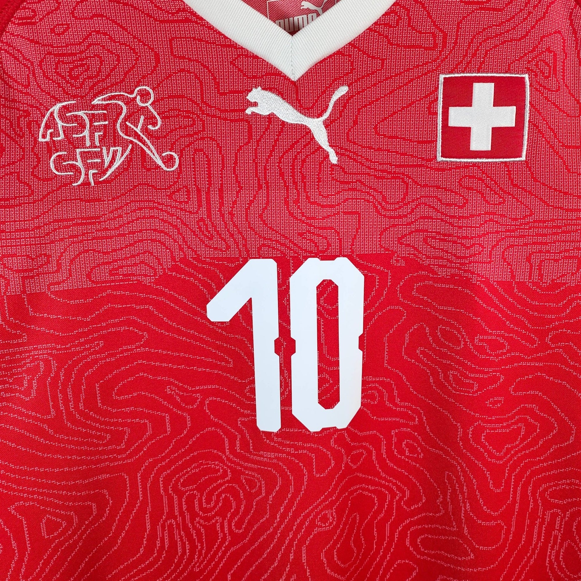 2018 - 20 Switzerland Home Xhaka 10 - 9.5/10 - (S) - Eternal Pitch