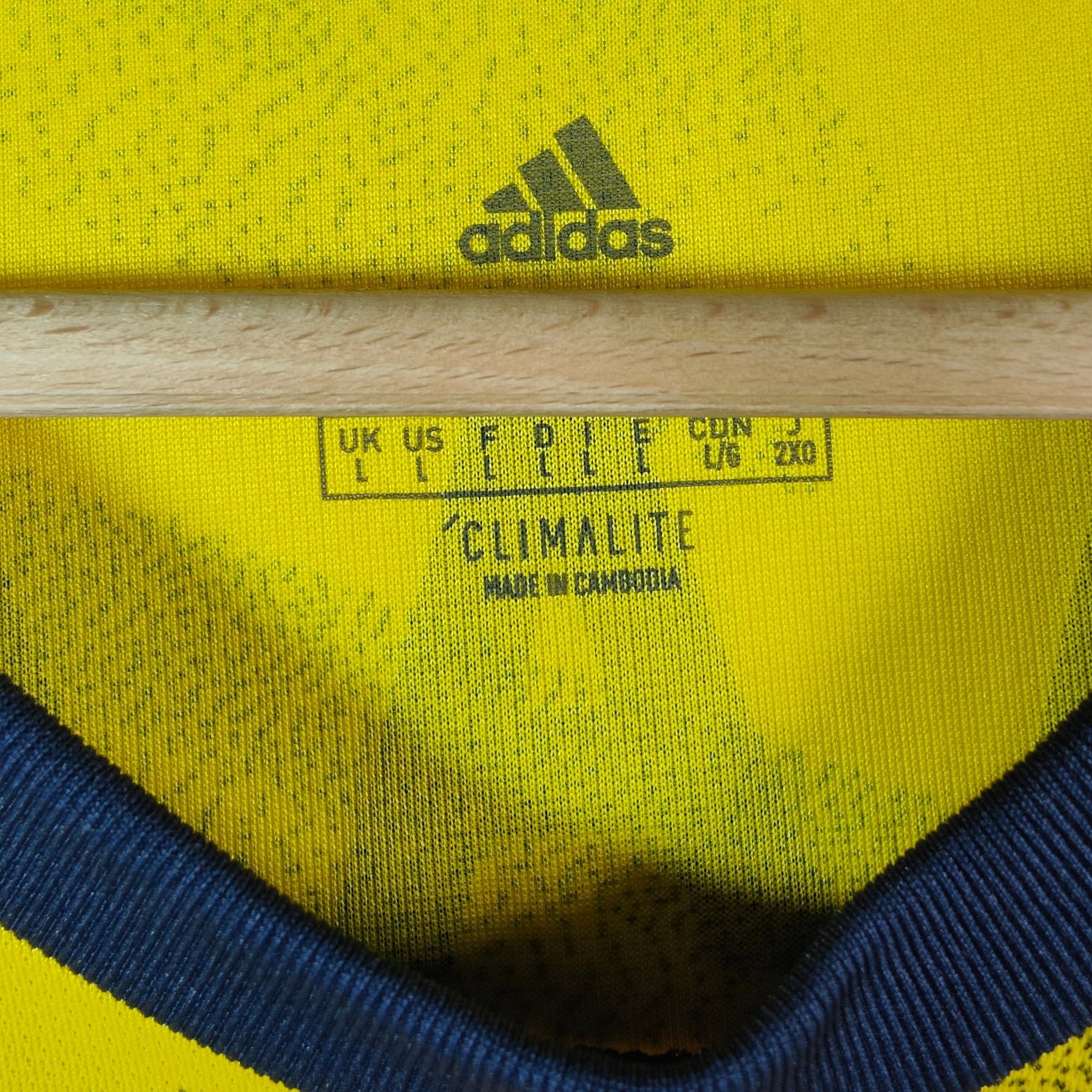 2019 - 20 Arsenal Away Shirt Xhaka 34 - 9.5/10 - (L) - Eternal Pitch