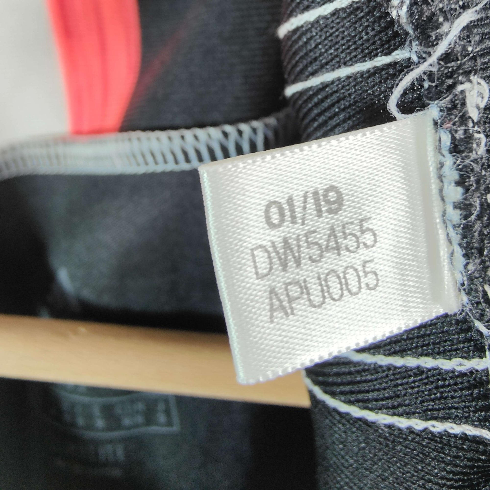 2019 - 20 Juventus Home Shirt Ronaldo 7 - 9.5/10 - (M) - Eternal Pitch