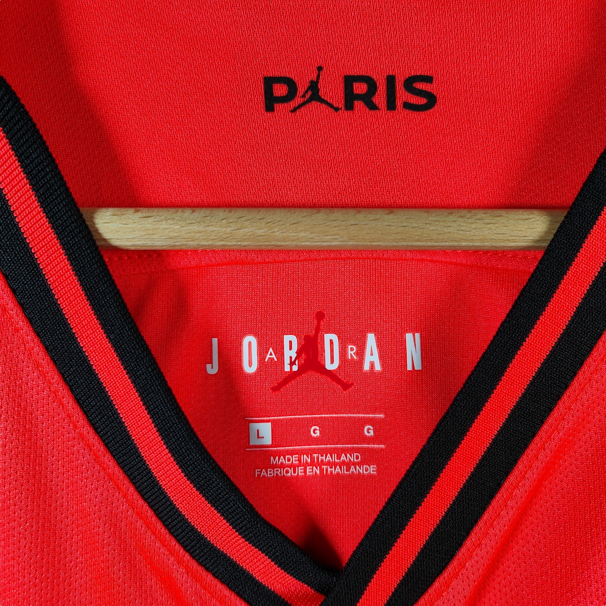 2019 - 20 PSG Away Shirt (L) - Eternal Pitch