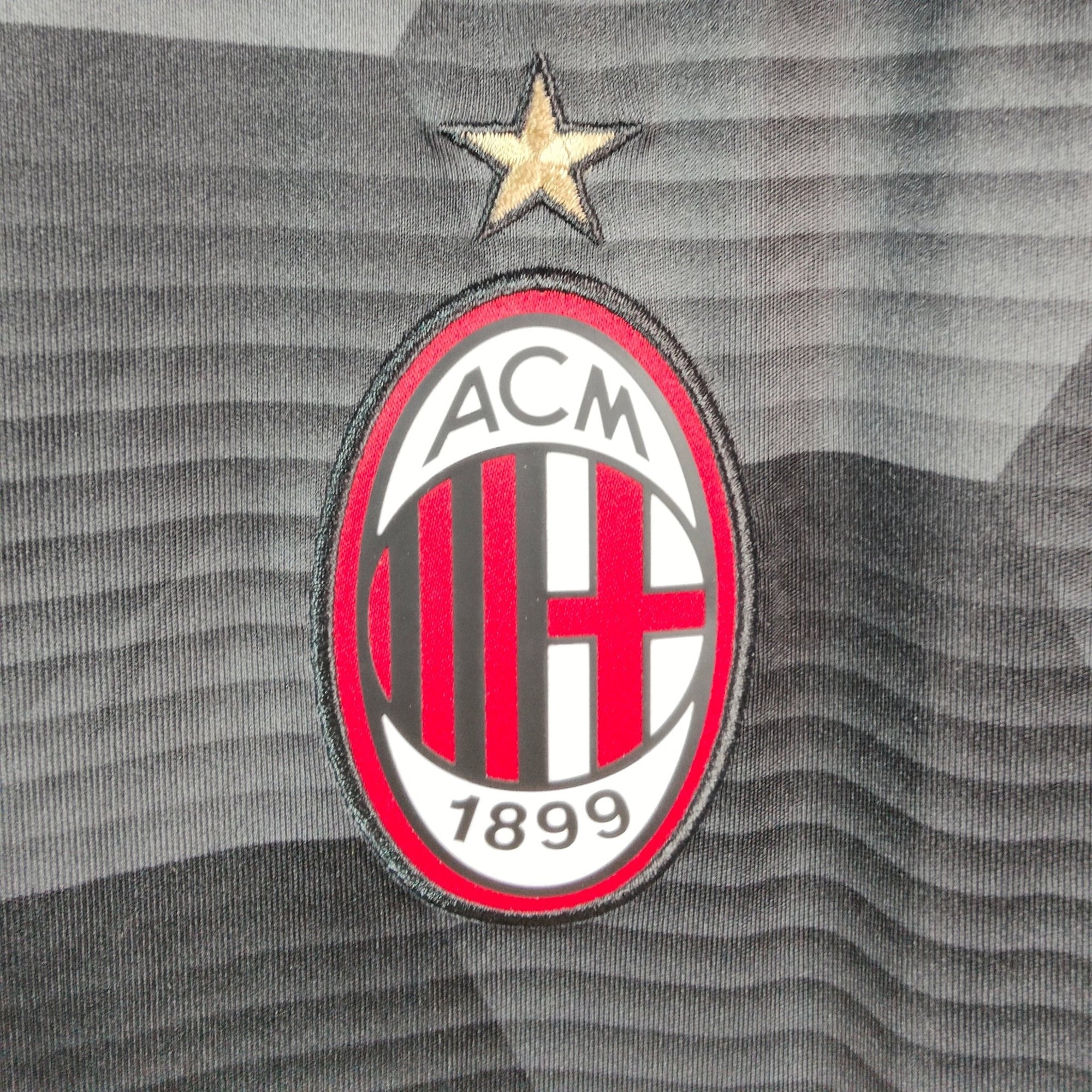 2020 - 21 AC Milan GK Shirt Donnarumma 99 - BNWT - (L) - Eternal Pitch
