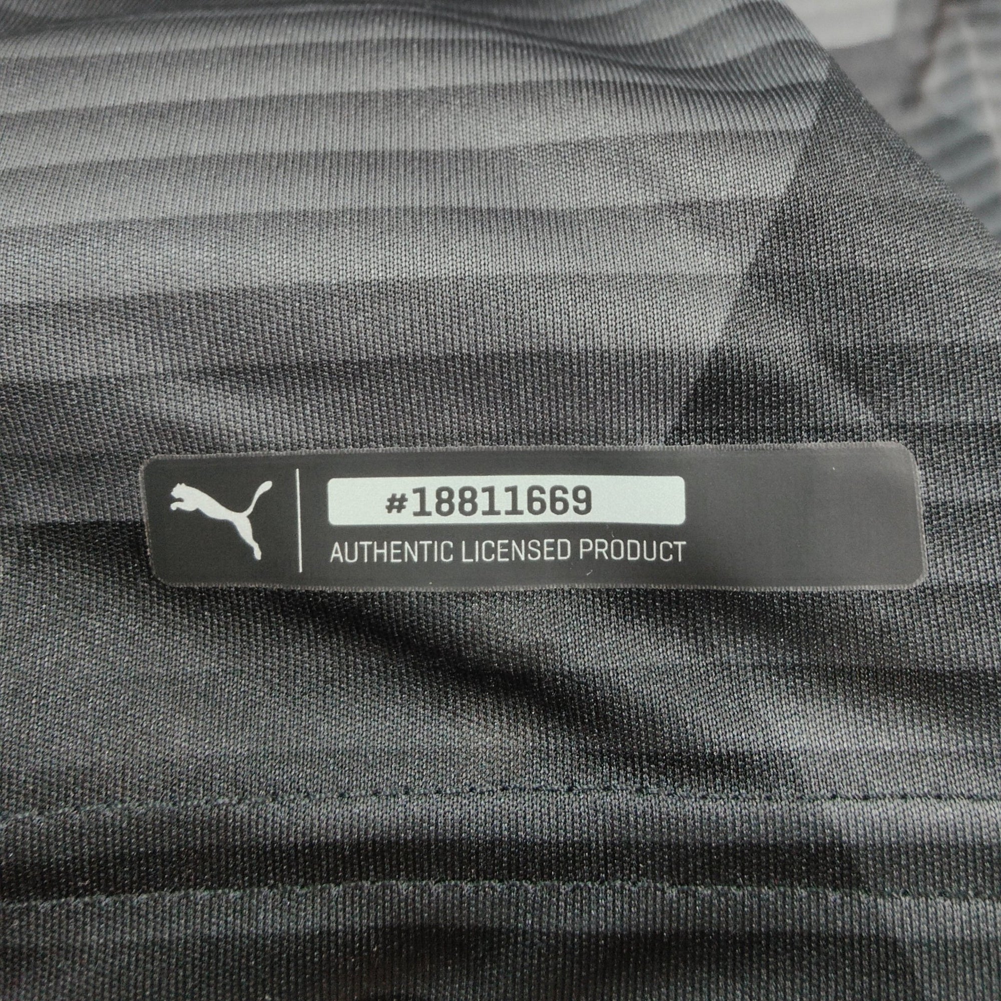 2020 - 21 AC Milan GK Shirt Donnarumma 99 - BNWT - (L) - Eternal Pitch