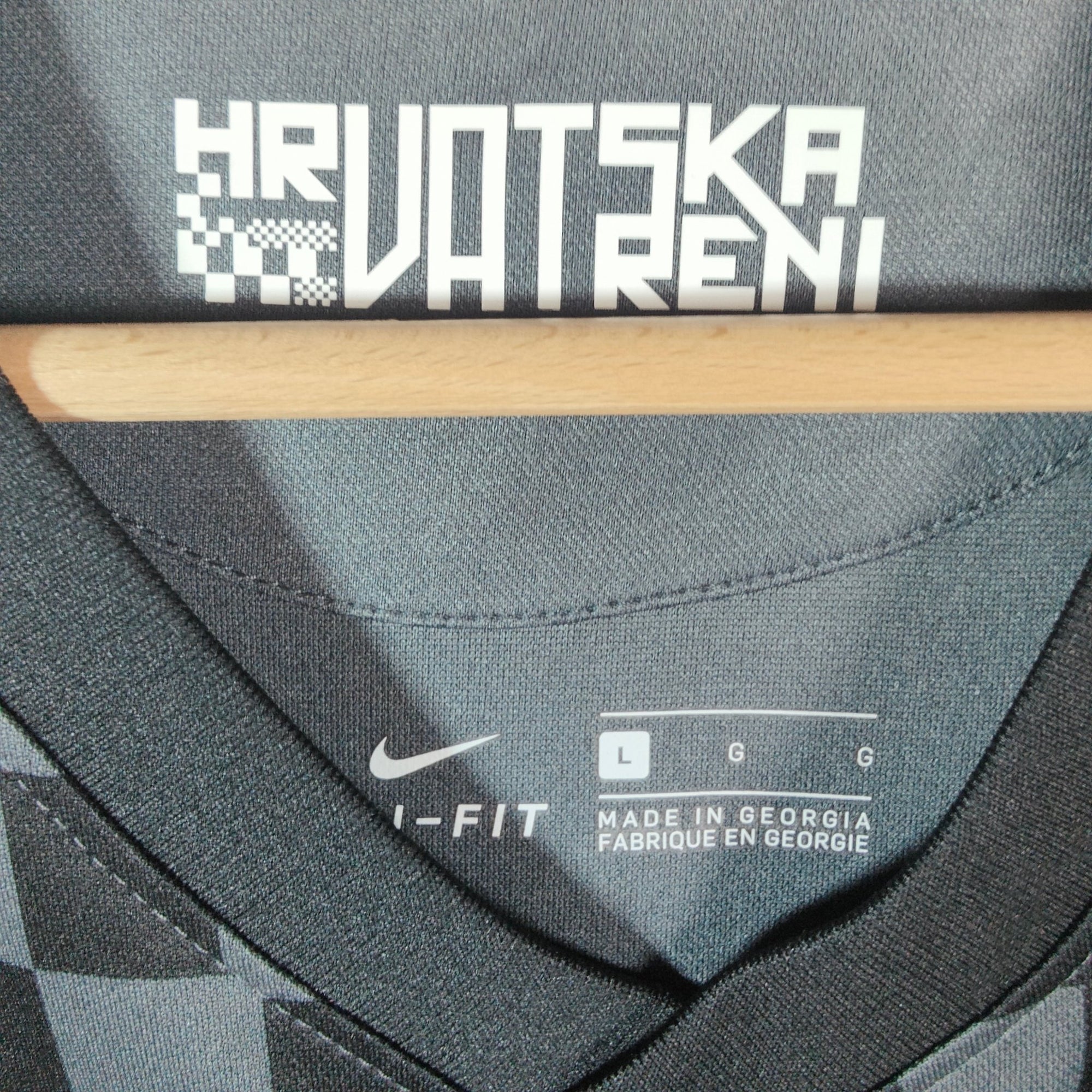 2020 - 21 Croatia Away Shirt Modric 10 - 9.5/10 - (L) - Eternal Pitch