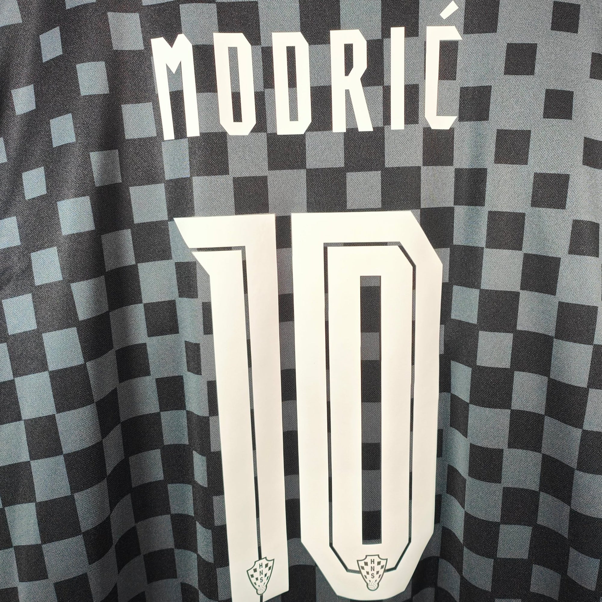 2020 - 21 Croatia Away Shirt Modric 10 - 9.5/10 - (L) - Eternal Pitch
