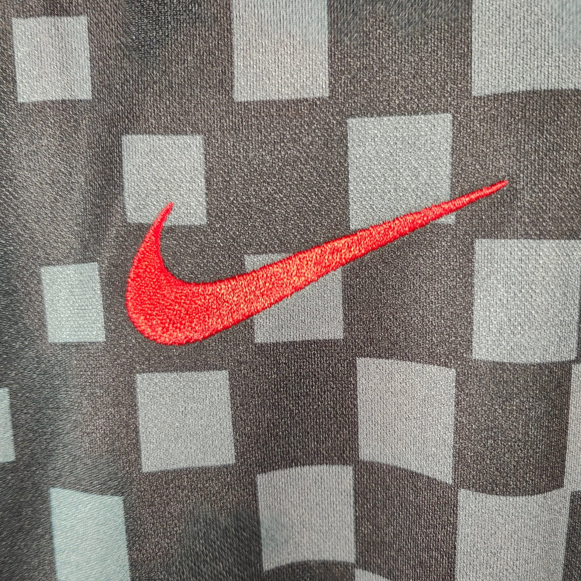 2020 - 21 Croatia Away Shirt Modric 10 - 9.5/10 - (L) - Eternal Pitch