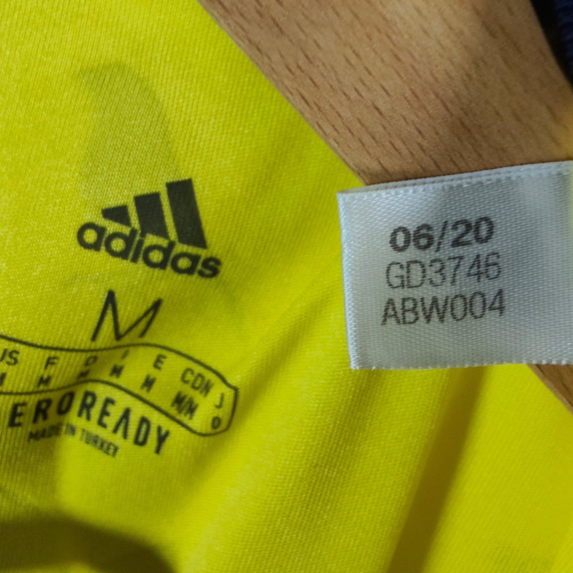 2020 - 21 Fenerbahce Home Shirt Ozil 67 - 9/10 - (M) - Eternal Pitch