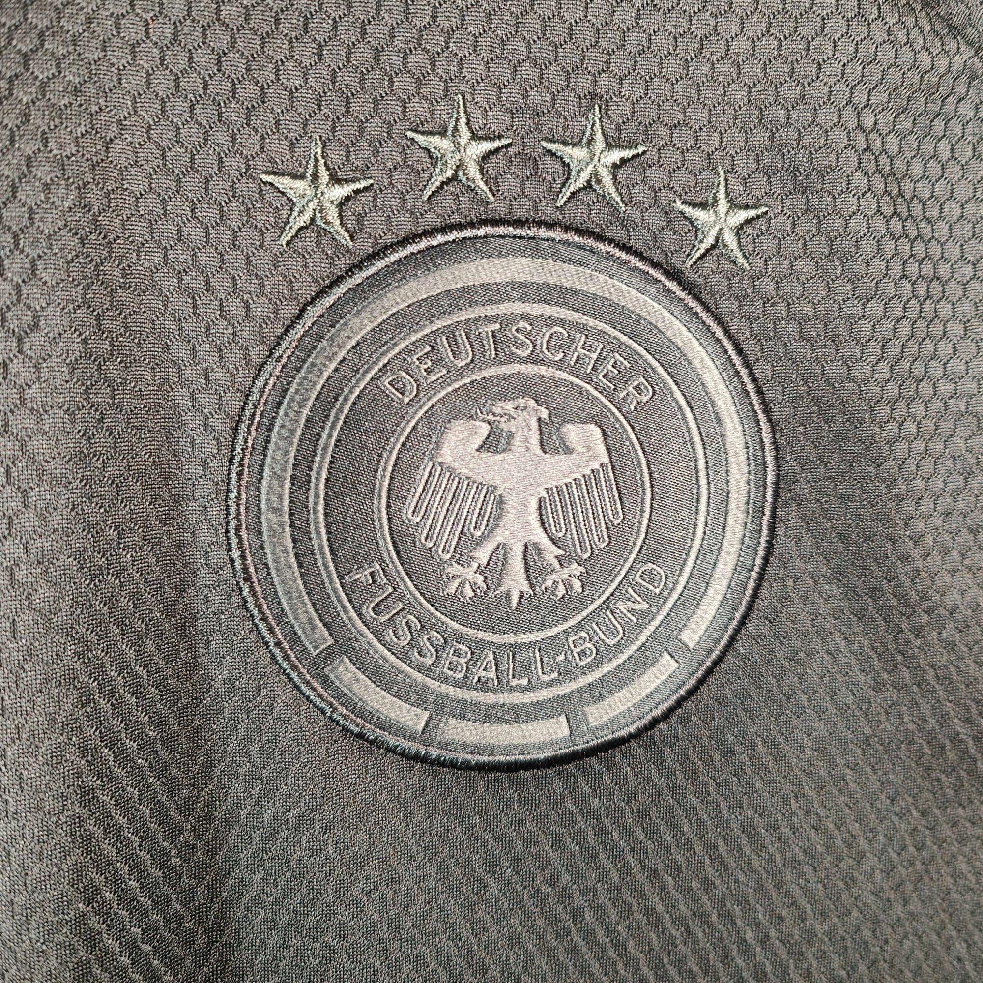 2020 - 21 Germany Away Shirt Kroos 8 - 9.5/10 - (L) - Eternal Pitch