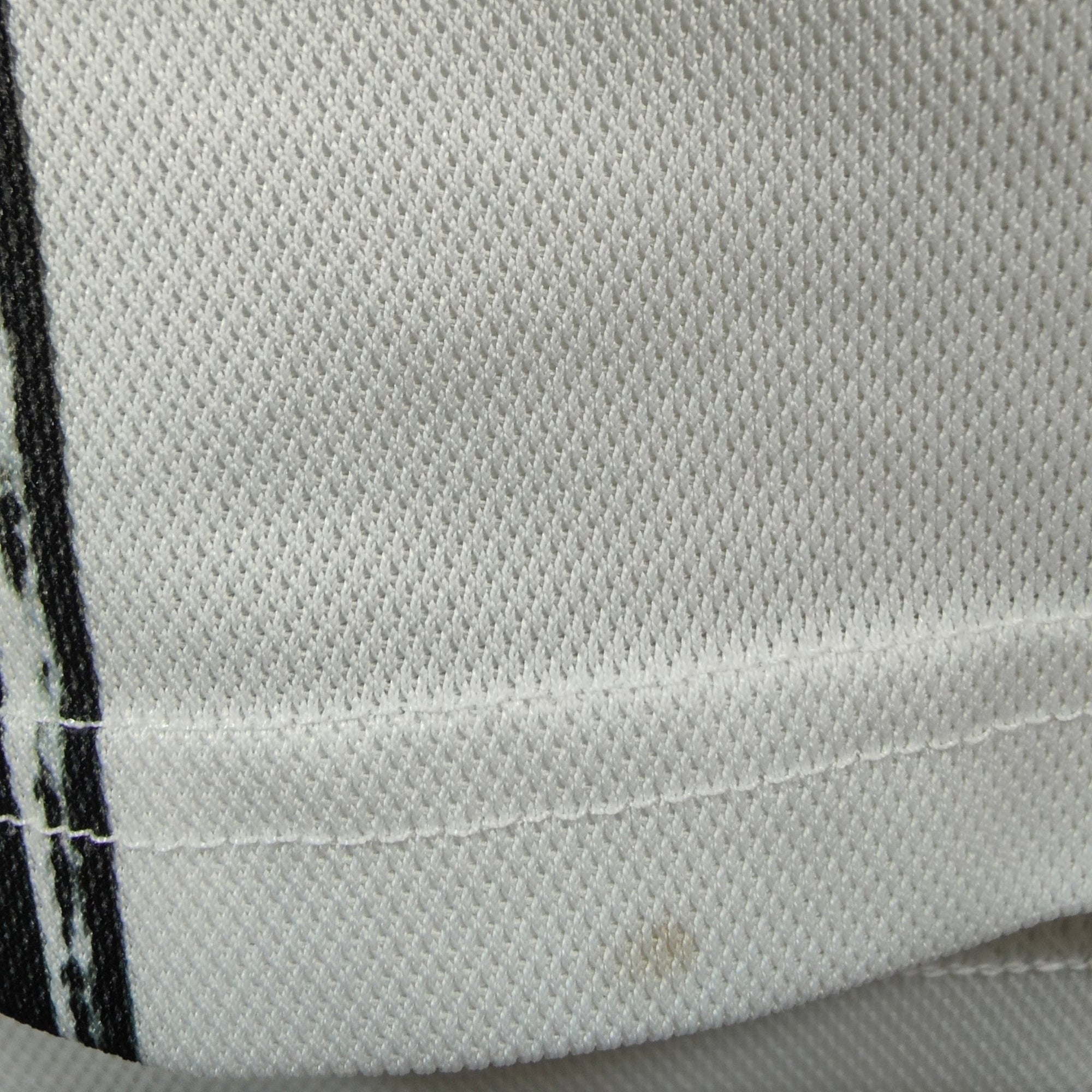 2020 - 21 Juventus Home Shirt Dybala 10 (L) - Eternal Pitch