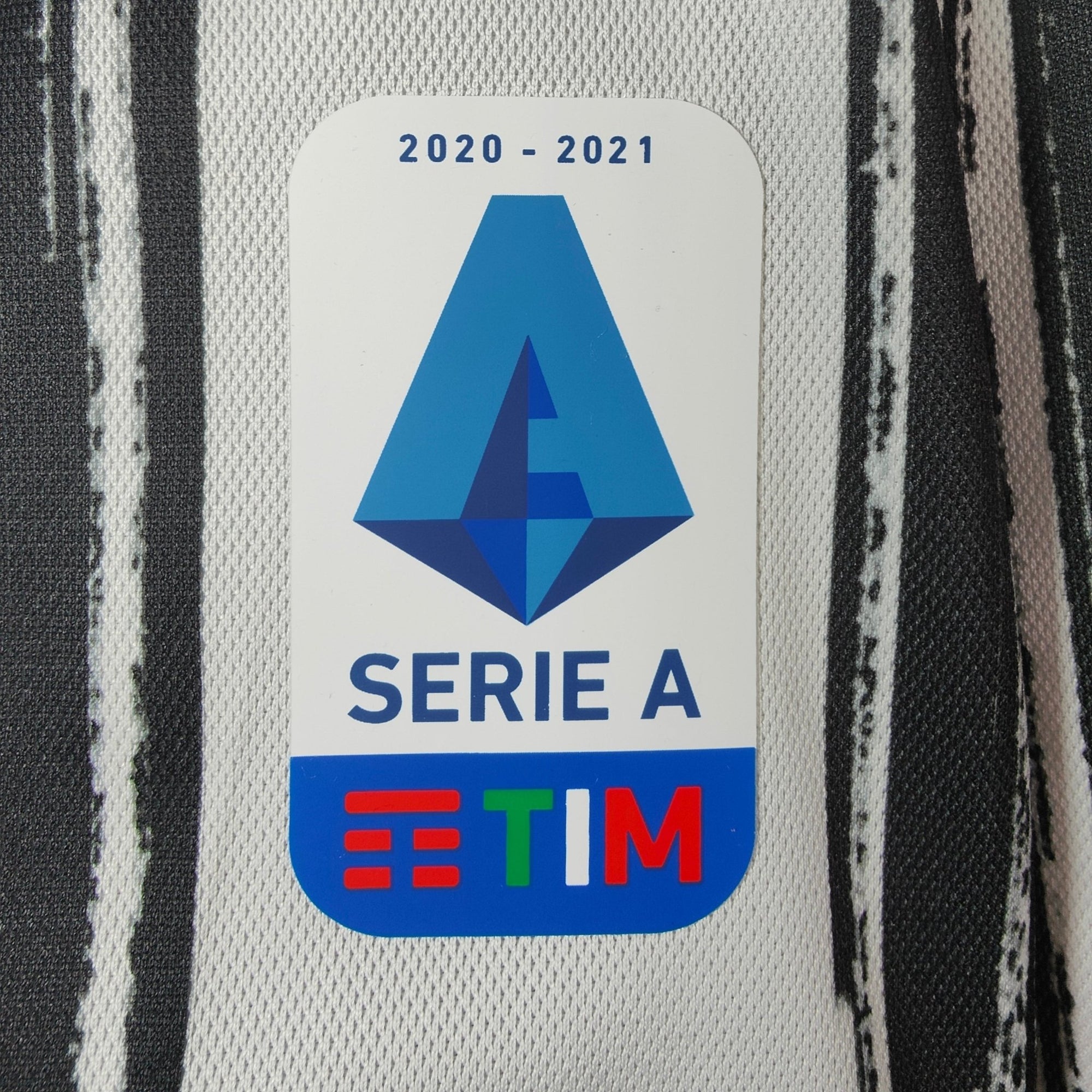 2020 - 21 Juventus Home Shirt Dybala 10 (L) - Eternal Pitch