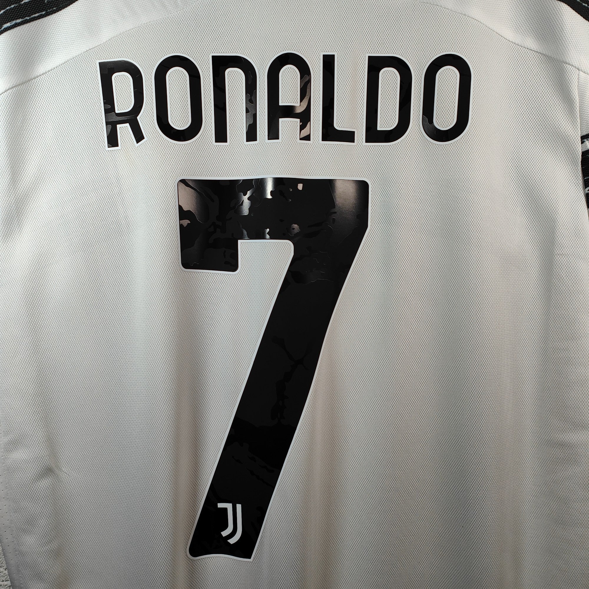 2020 - 21 Juventus Home Shirt Ronaldo 7 - 8.5/10 - (M) - Eternal Pitch