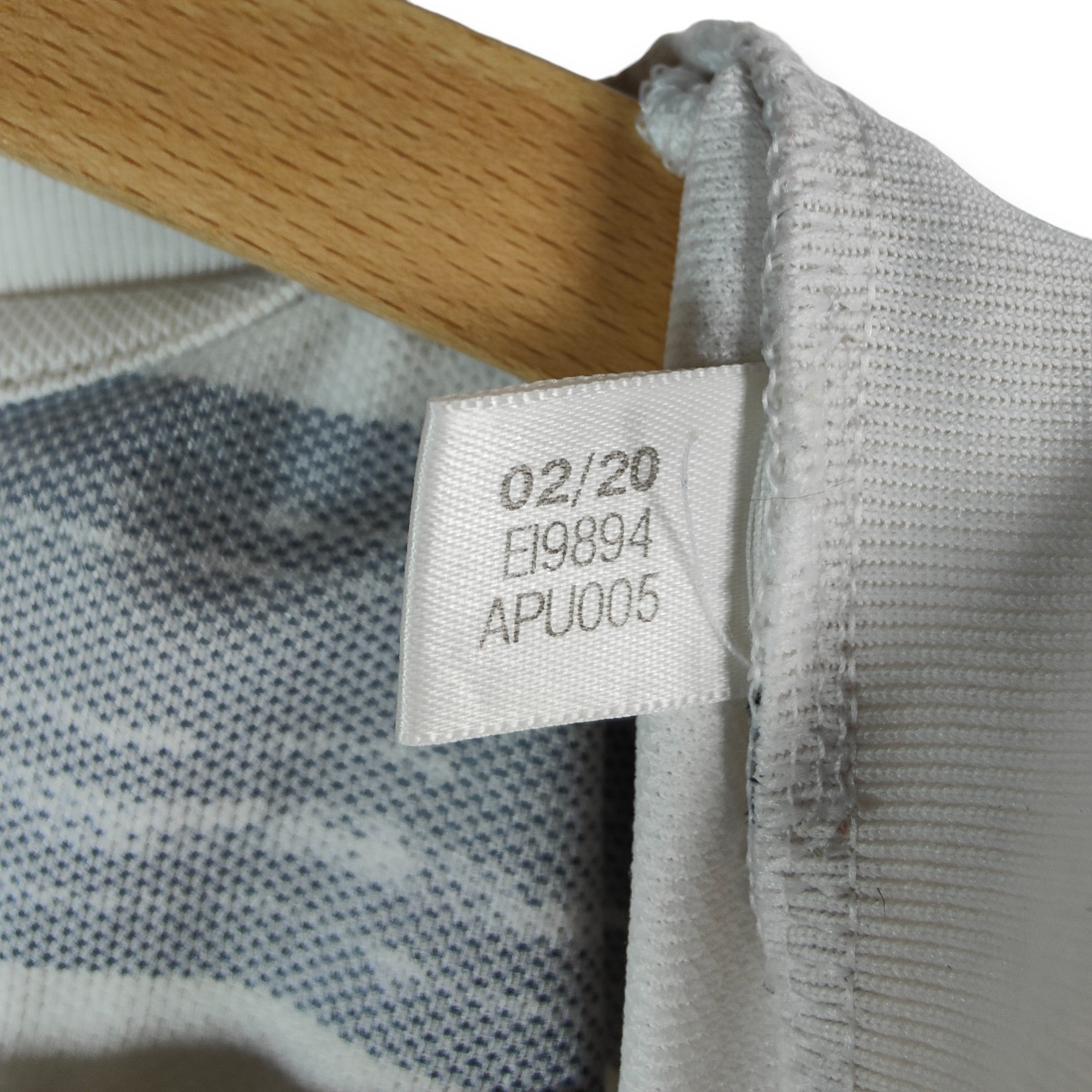 2020 - 21 Juventus Home Shirt Ronaldo 7 (XL) EI9894 Adidas - Eternal Pitch