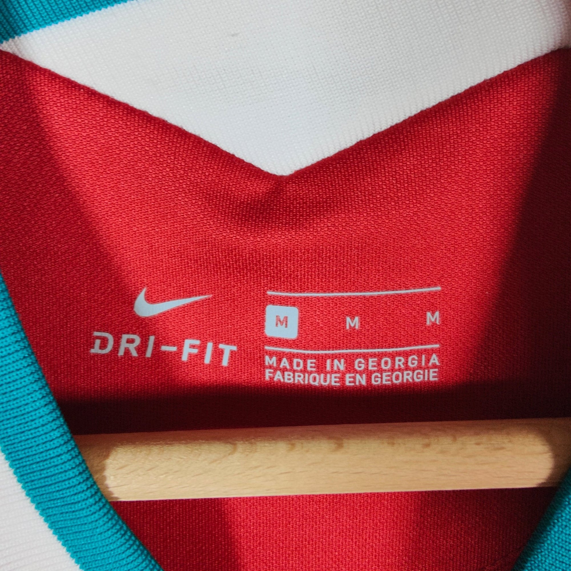 2020 - 21 Liverpool Home Shirt Salah 11 - 9/10 - (M) - Eternal Pitch