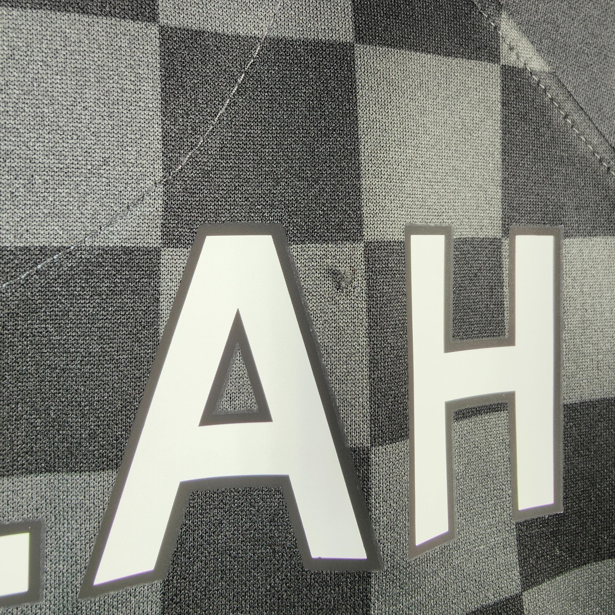 2020 - 21 Liverpool Third Shirt Salah 11 - 9/10 - (M) - Eternal Pitch