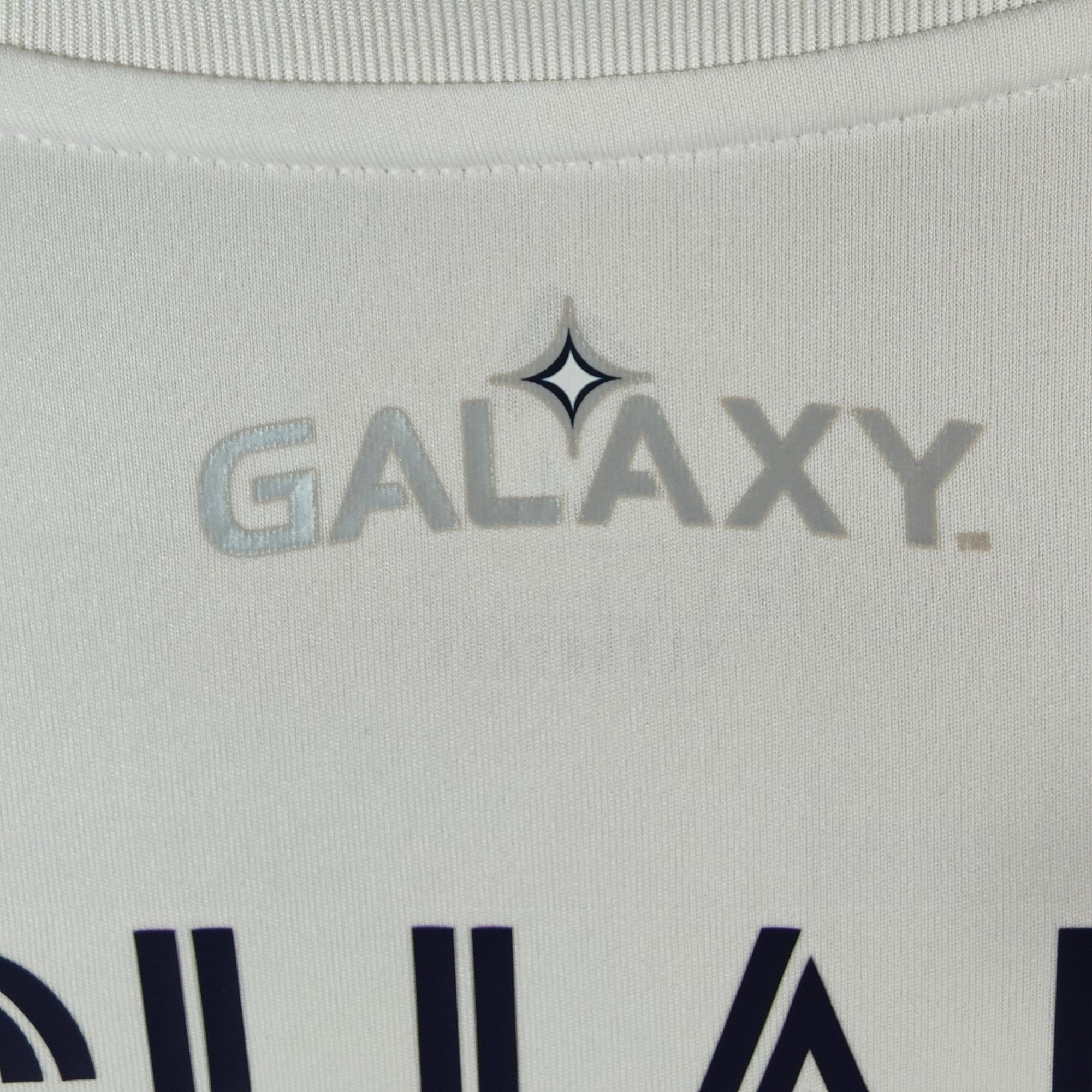 2020 - 21 Los Angeles Galaxy Home Shirt Chicharito 14 - 9/10 - (M) - Eternal Pitch