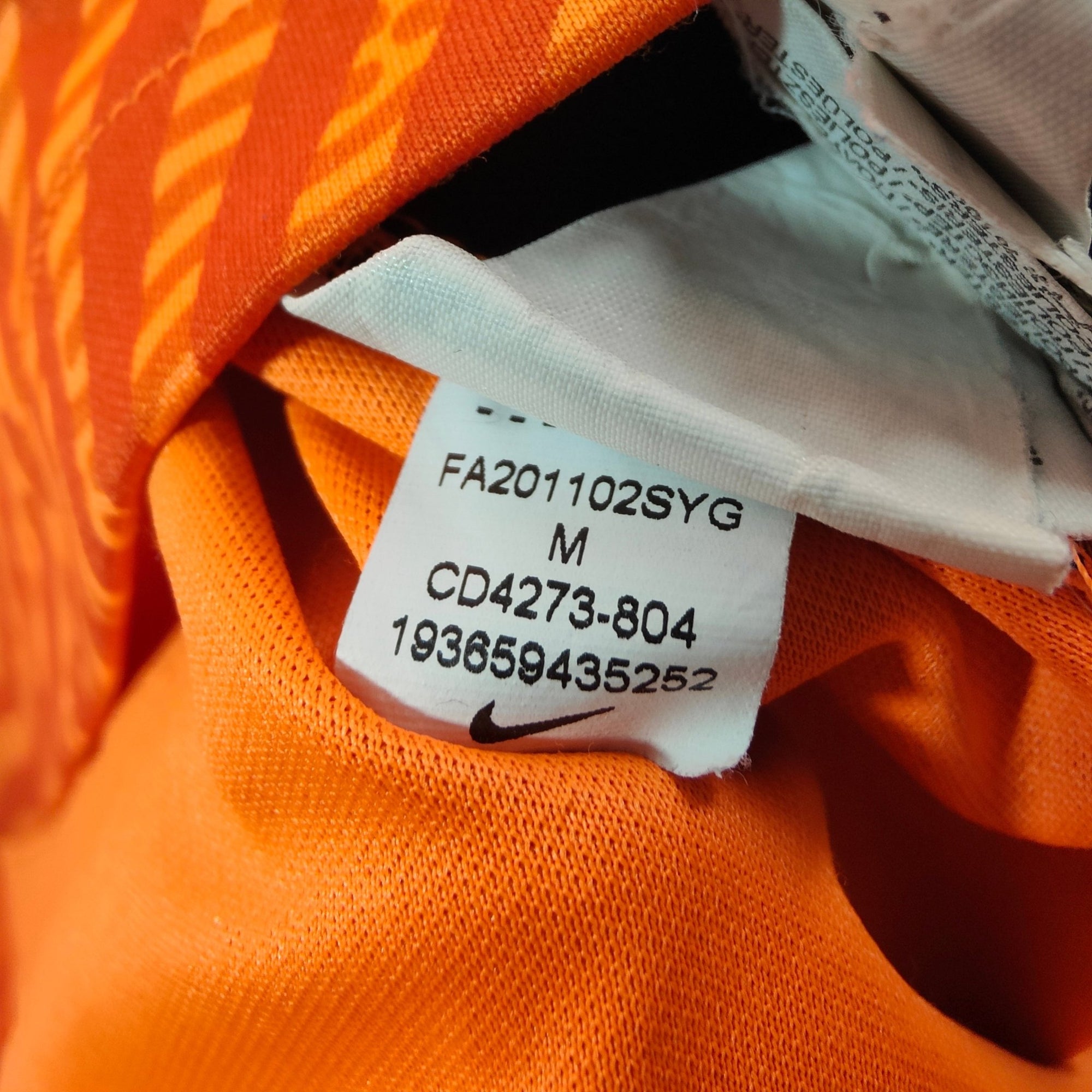 2020 - 21 PSG GK Shirt - 6/10 - (M) - Eternal Pitch