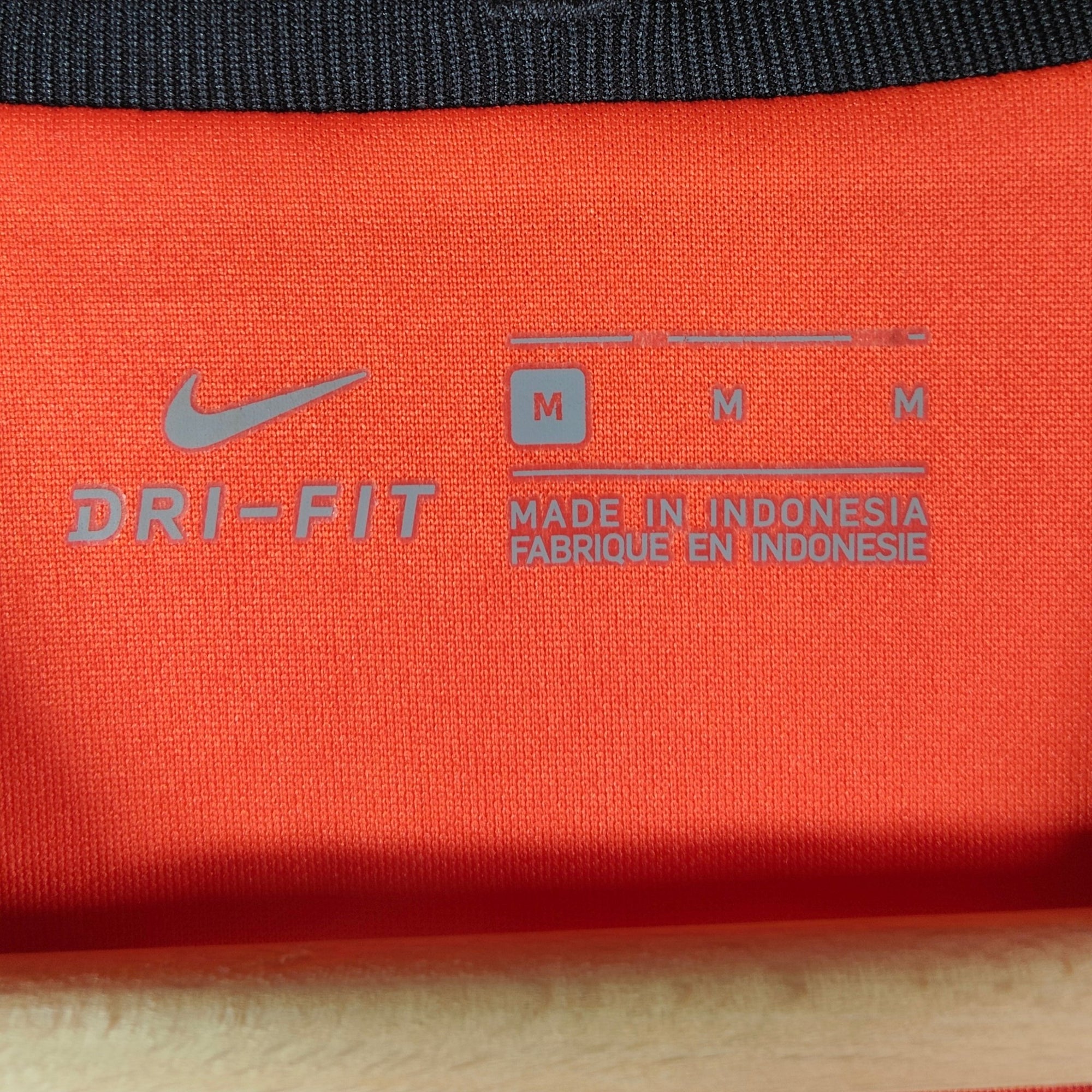 2020 - 21 PSG GK Shirt - 6/10 - (M) - Eternal Pitch