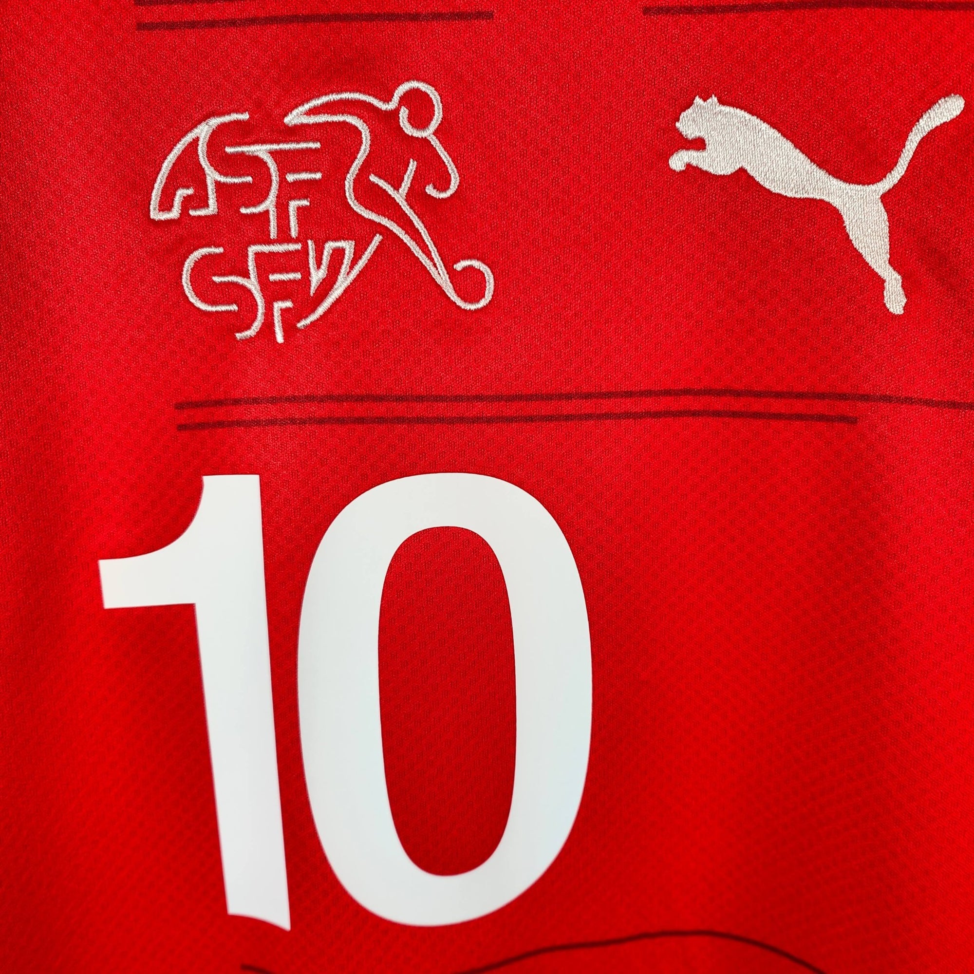 2020 - 21 Switzerland Home Shirt Xhaka 10 - 9.5/10 - (XL) - Eternal Pitch
