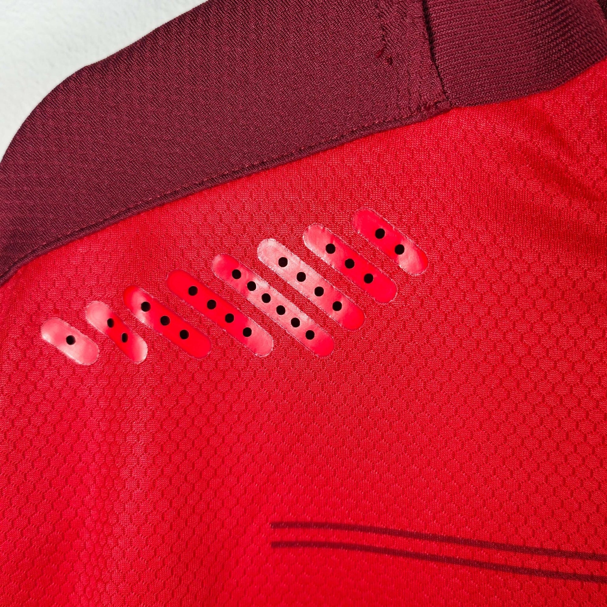 2020 - 21 Switzerland Player Version Home Shirt Shaqiri 23 - 9.5/10 - (XL) - Eternal Pitch