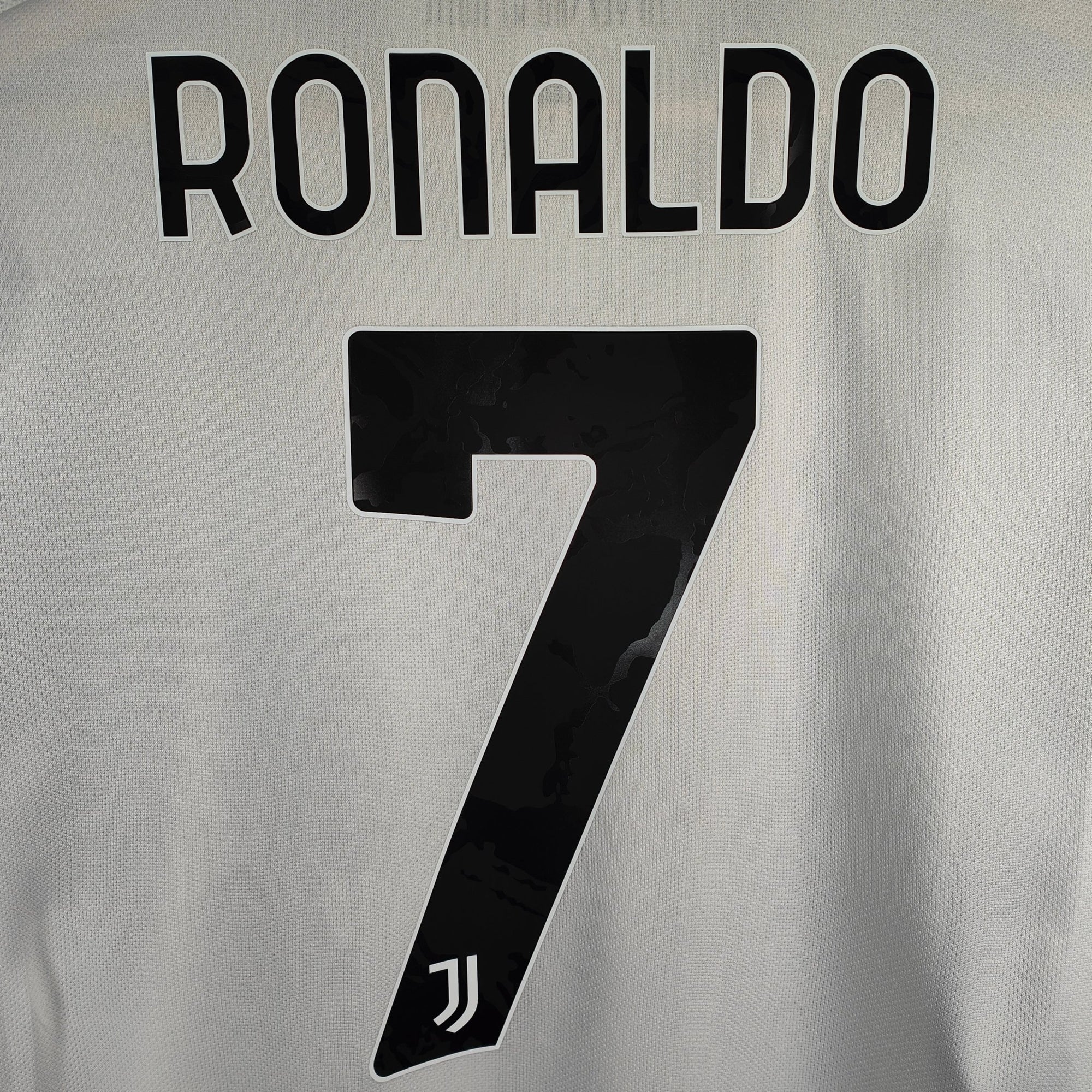 2021 - 22 Juventus Home Shirt Ronaldo 7 - 9.5/10 - (M) - Eternal Pitch