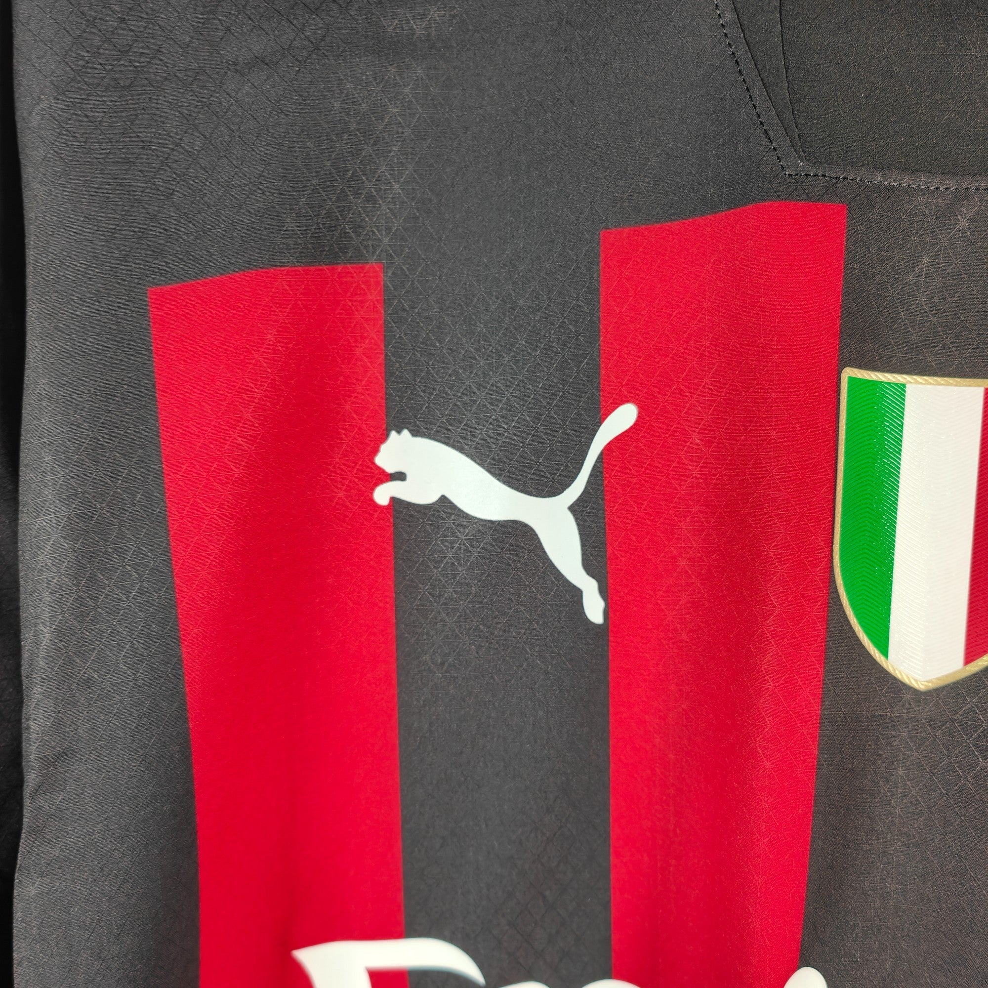 2022 - 23 AC Milan Player Version Home Shirt Ibrahimovic 11 (XL) - Eternal Pitch