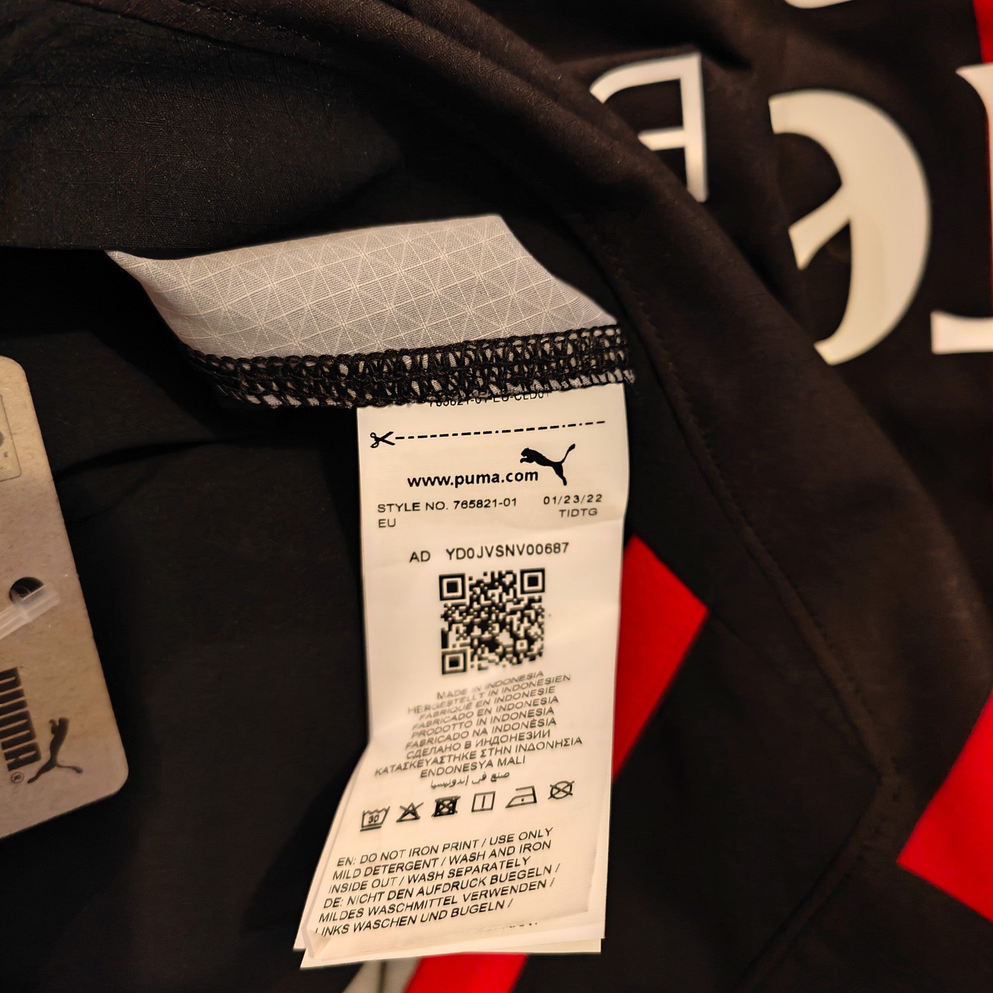 2022 - 23 AC Milan Player Version Home Shirt Ibrahimovic 11 (XL) - Eternal Pitch