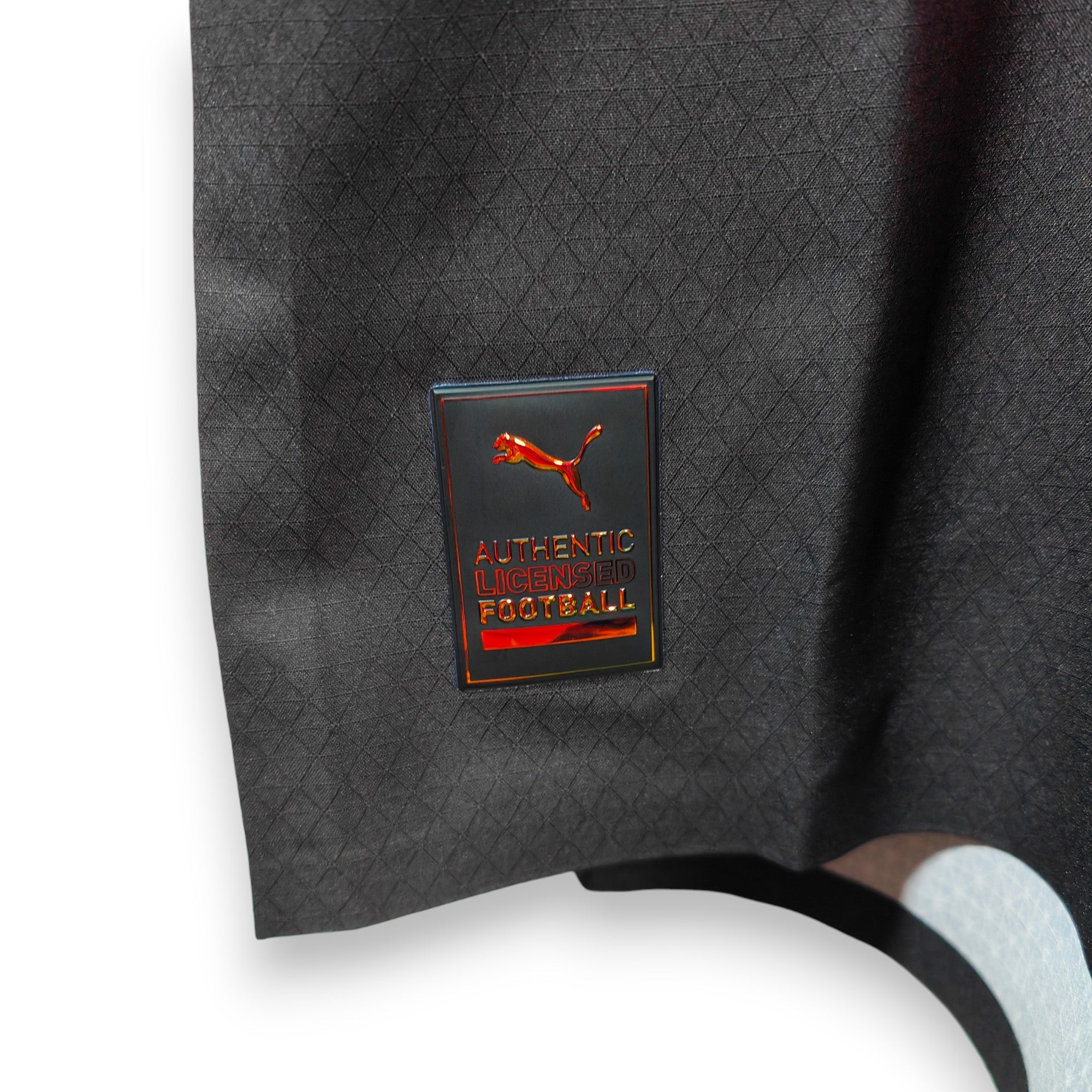 2022 - 23 AC Milan Player Version Home Shirt Leao 17 - BNWT - (XL) - Eternal Pitch