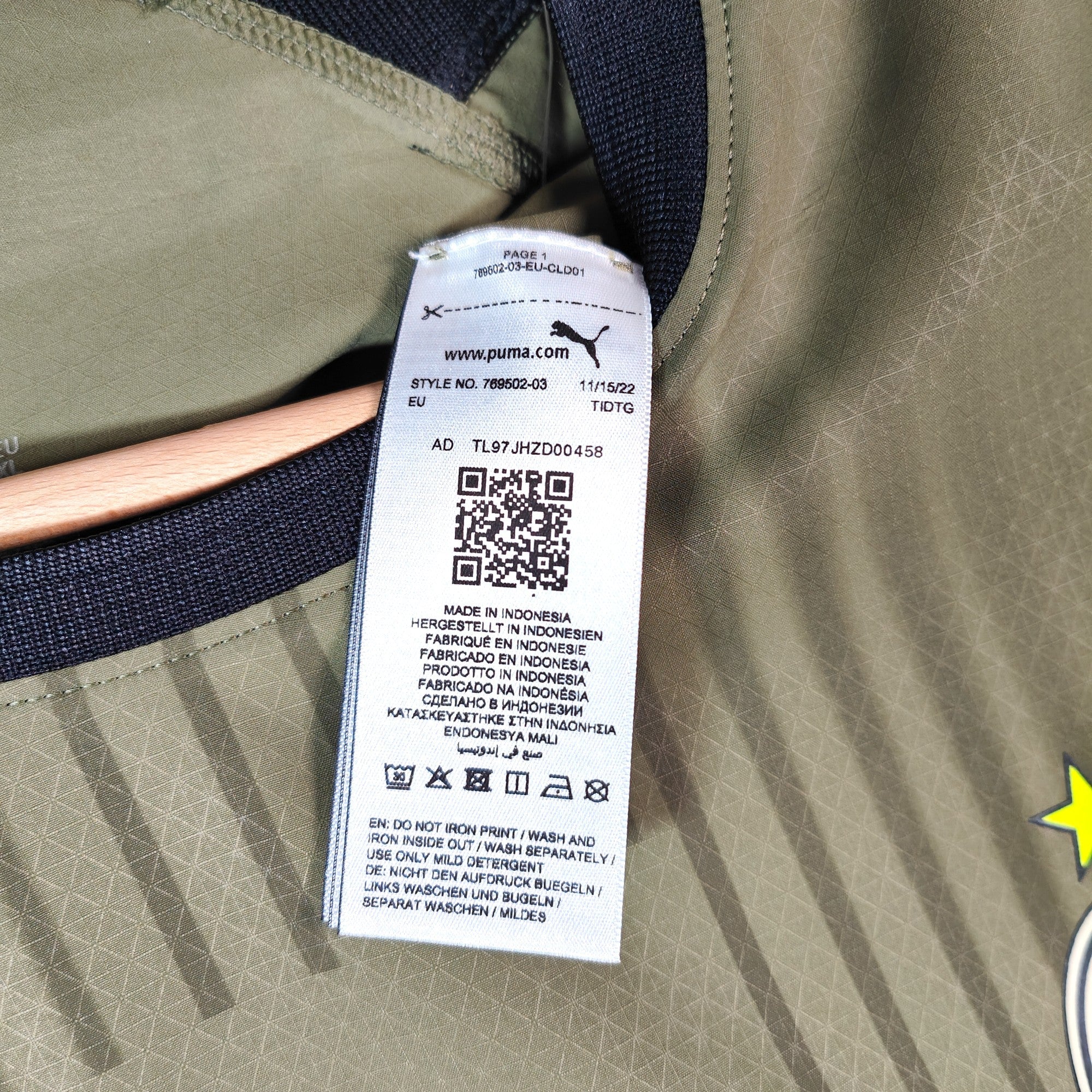 2022 - 23 AC Milan Player Version Third Shirt Theo 19 - BNWT - (XL) - Eternal Pitch