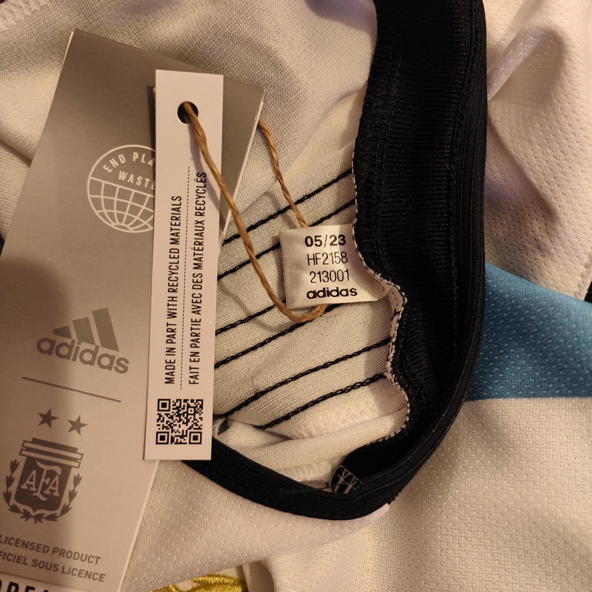 2022 - 23 Argentina Home Shirt Messi 10 - BNWT - (L) - Eternal Pitch