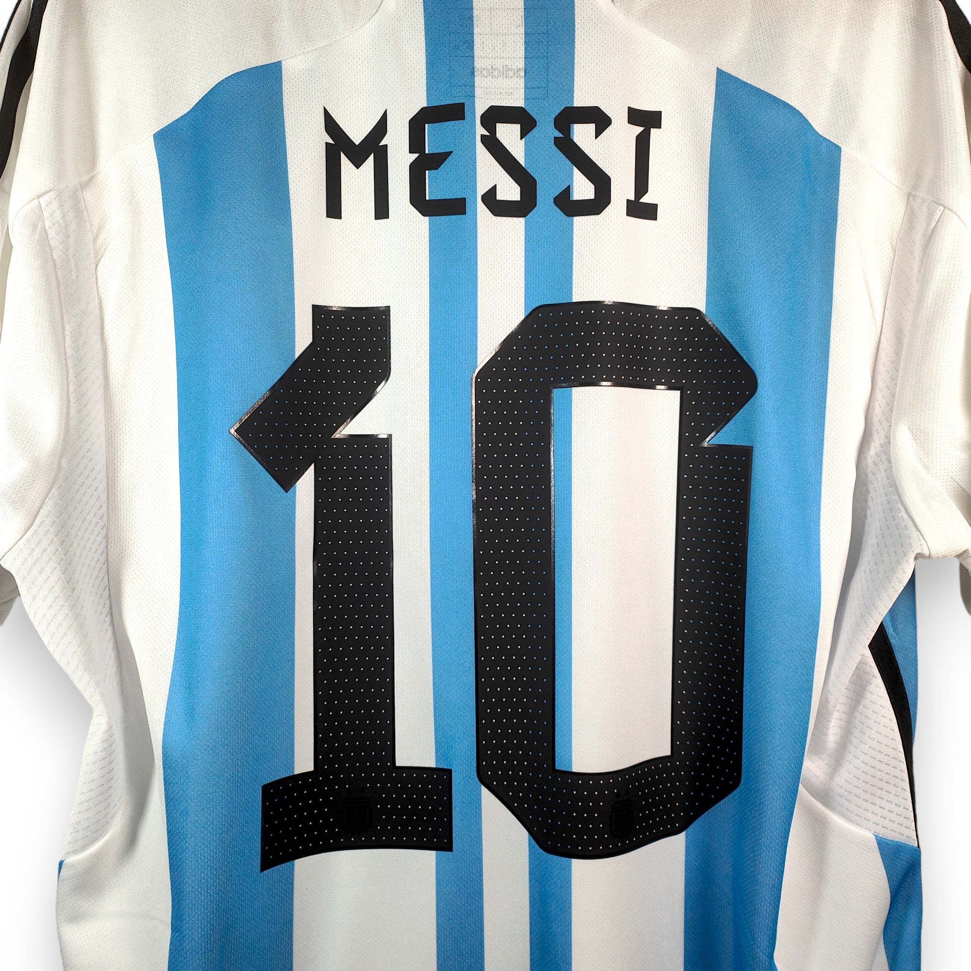 2022 - 23 Argentina Home Shirt Messi 10 - BNWT - (L) - Eternal Pitch
