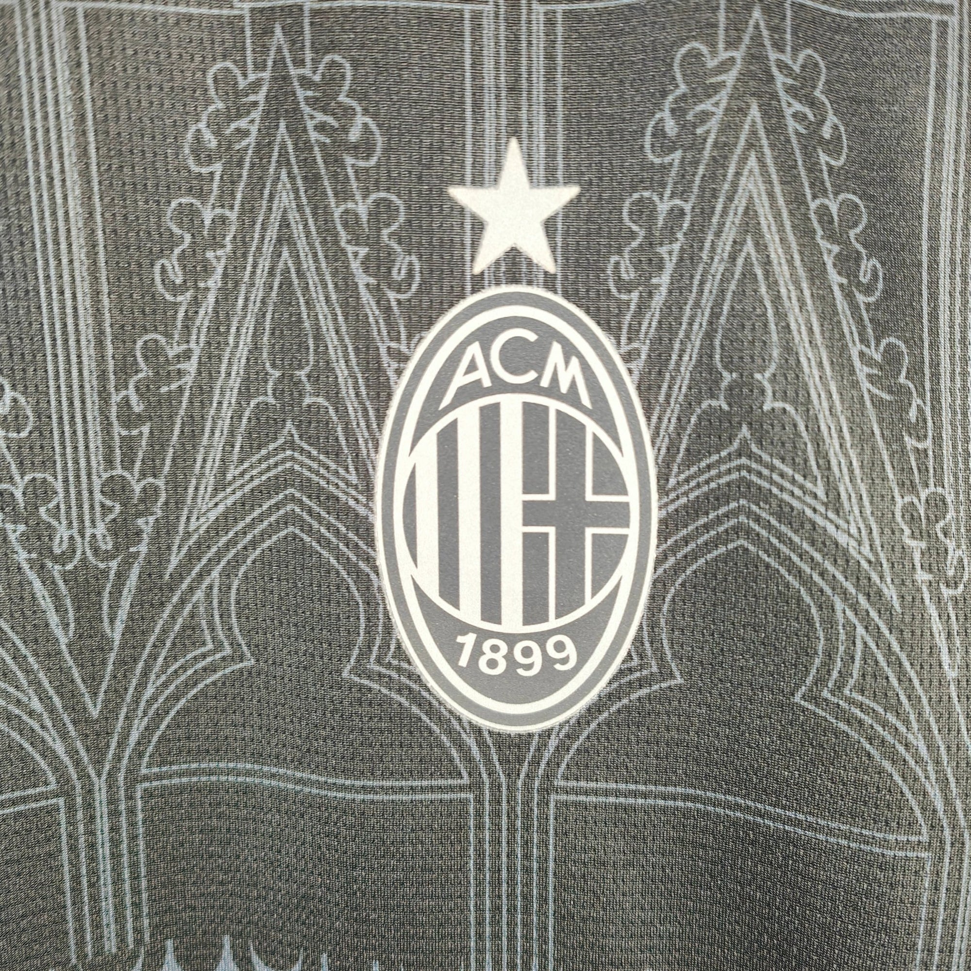 2023 - 24 AC Milan Fourth Shirt Pleasures Rafa Leao 10 - 9.5/10 - (M) - Eternal Pitch