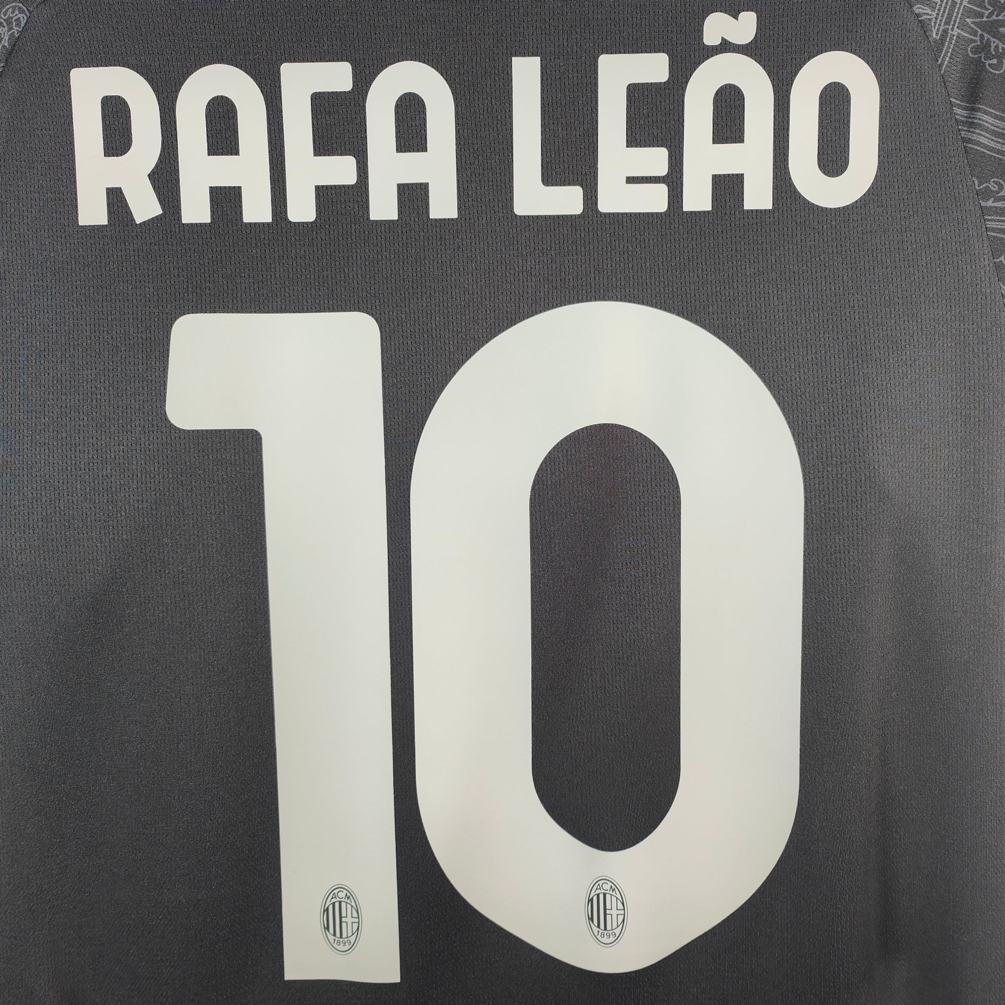 2023-24 AC Milan Fourth Shirt Pleasures Rafa Leao #10 - 9.5/10