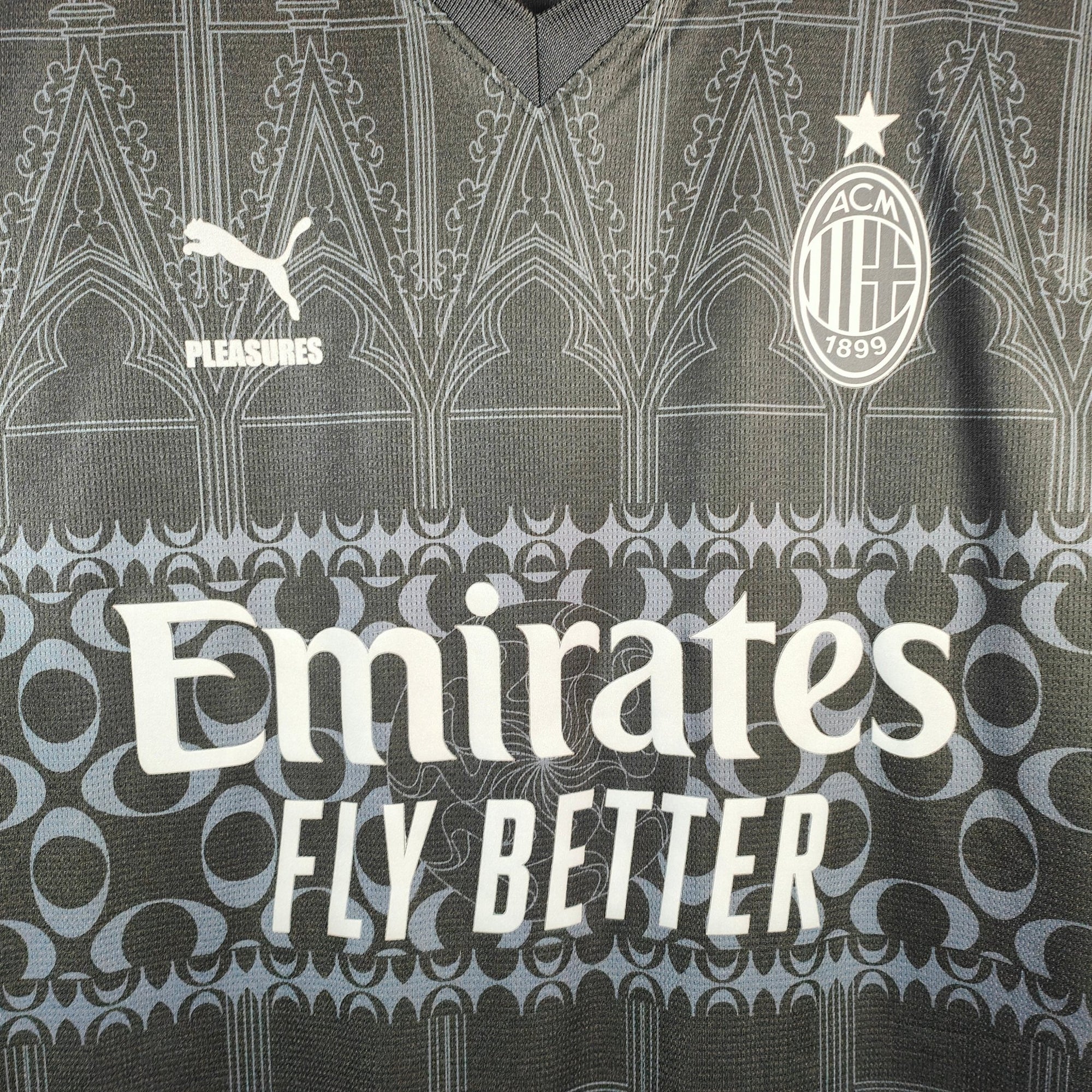 2023 - 24 AC Milan Fourth Shirt Pleasures Theo 19 - 8.5/10 - (M) - Eternal Pitch
