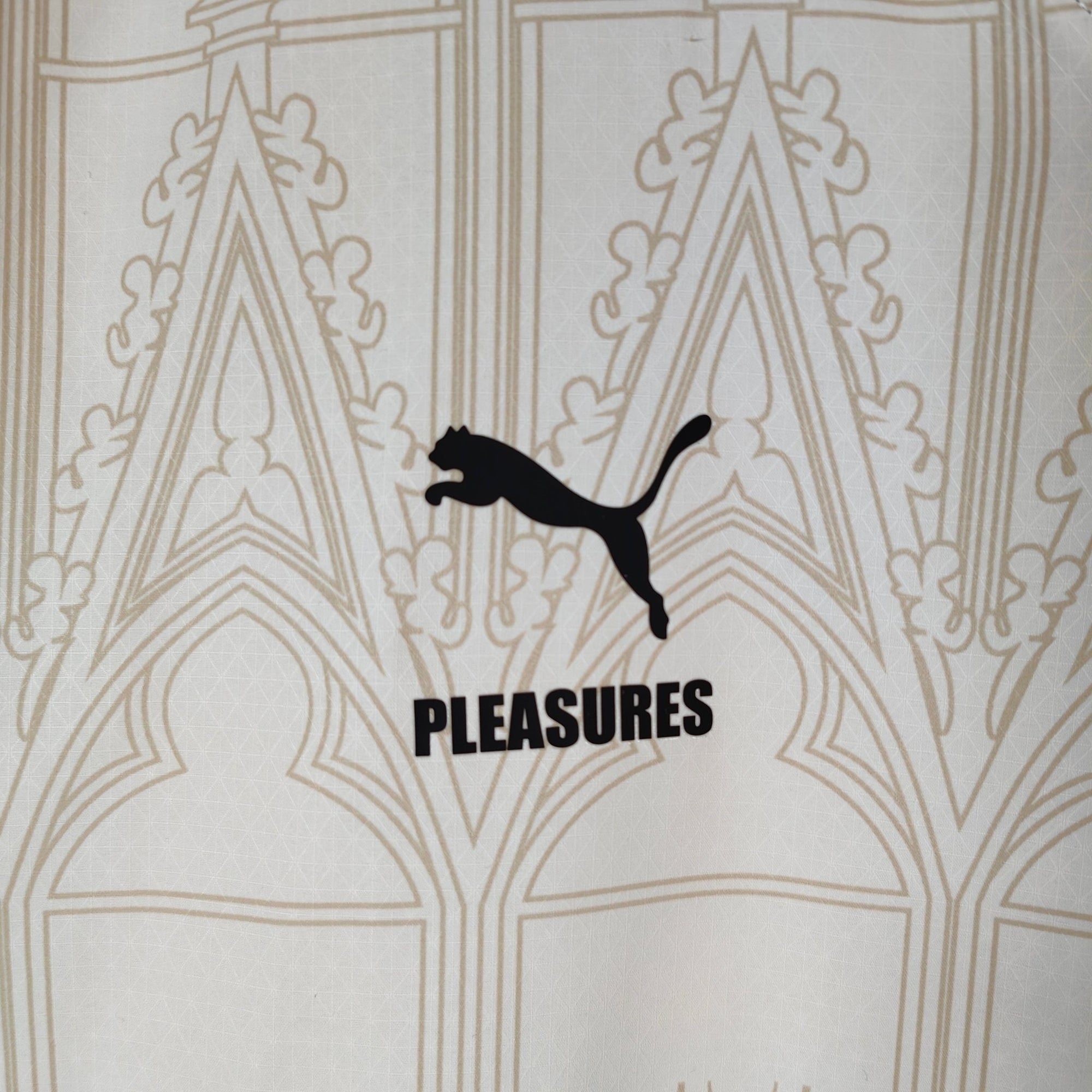 2023 - 24 AC Milan Player Version Fourth Shirt Pleasures - 9.5/10 - (M) - Eternal Pitch